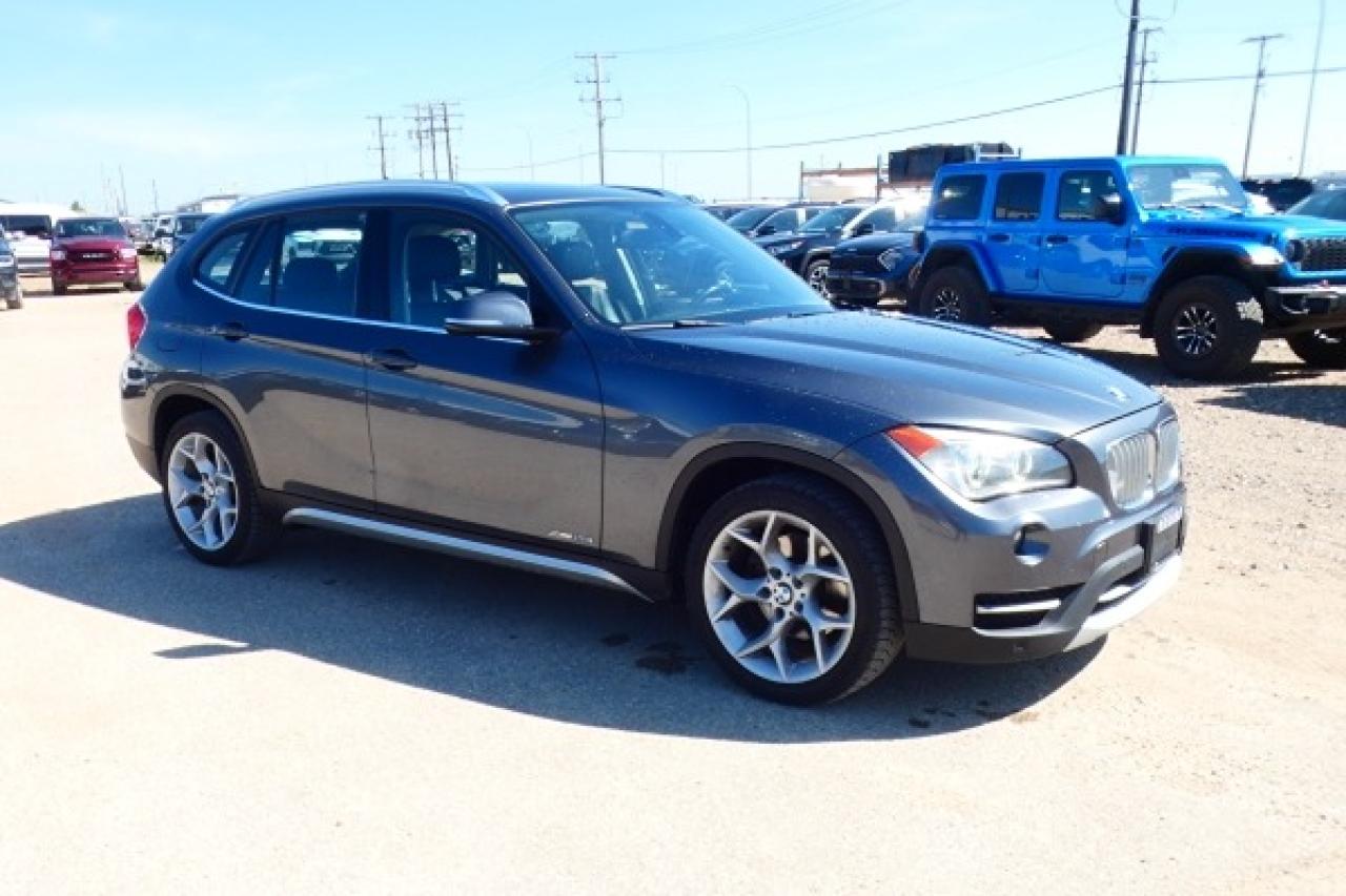 2014 BMW X1 AWD 4dr xDrive28i w/Htd Leather, pano S/R, NAV,BUC - Photo #4