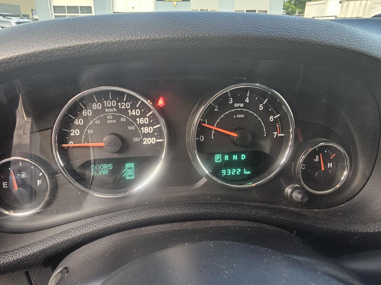 2017 Jeep Wrangler 4WD 4dr Sahara, Auto, Power Options, A/C, 93 km - Photo #13