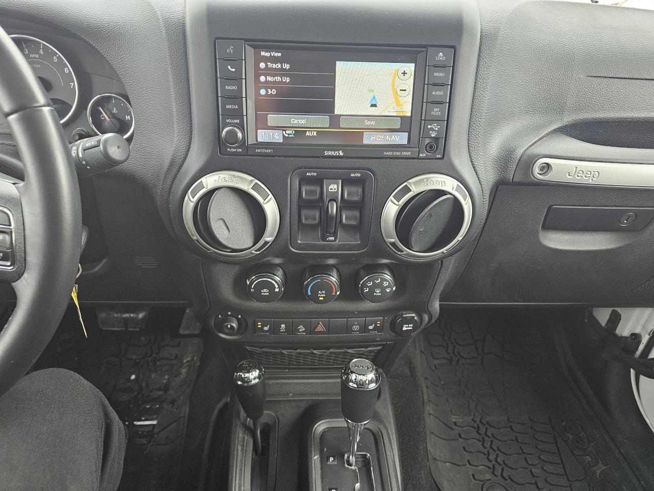 2017 Jeep Wrangler 4WD 4dr Sahara, Auto, Power Options, A/C, 93 km Photo