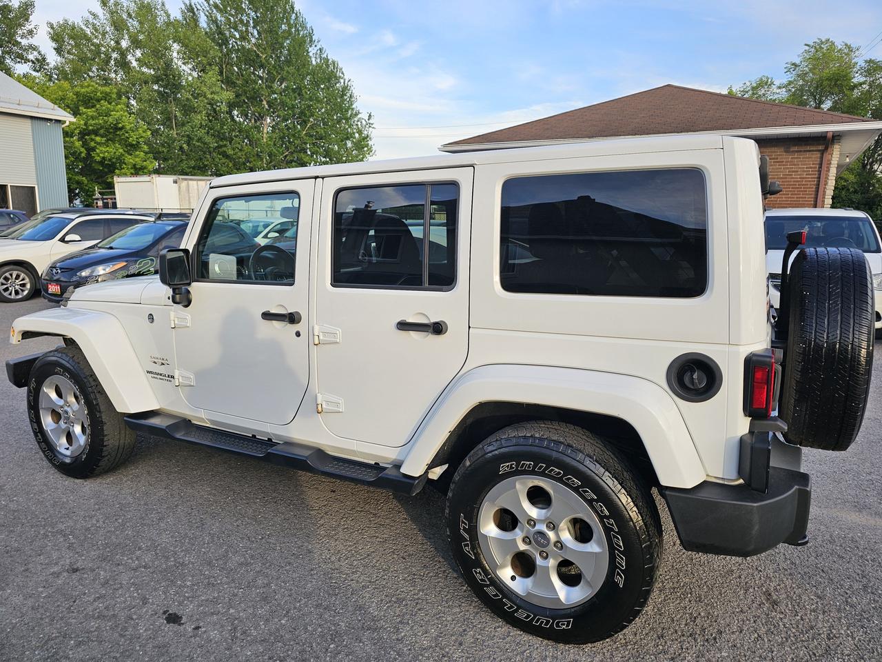 2017 Jeep Wrangler 4WD 4dr Sahara, Auto, Power Options, A/C, 93 km Photo