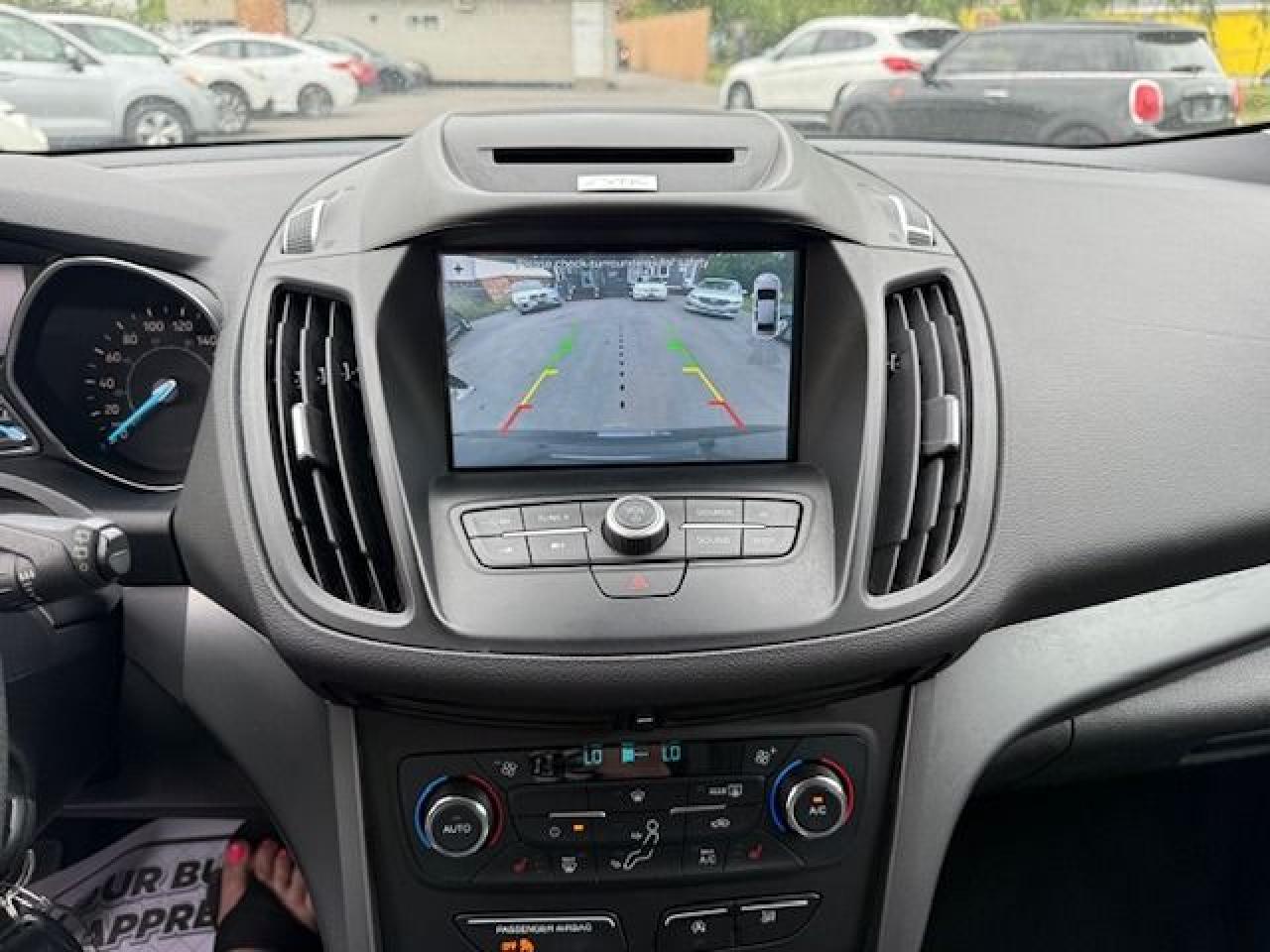 2017 Ford Escape SE - Photo #14