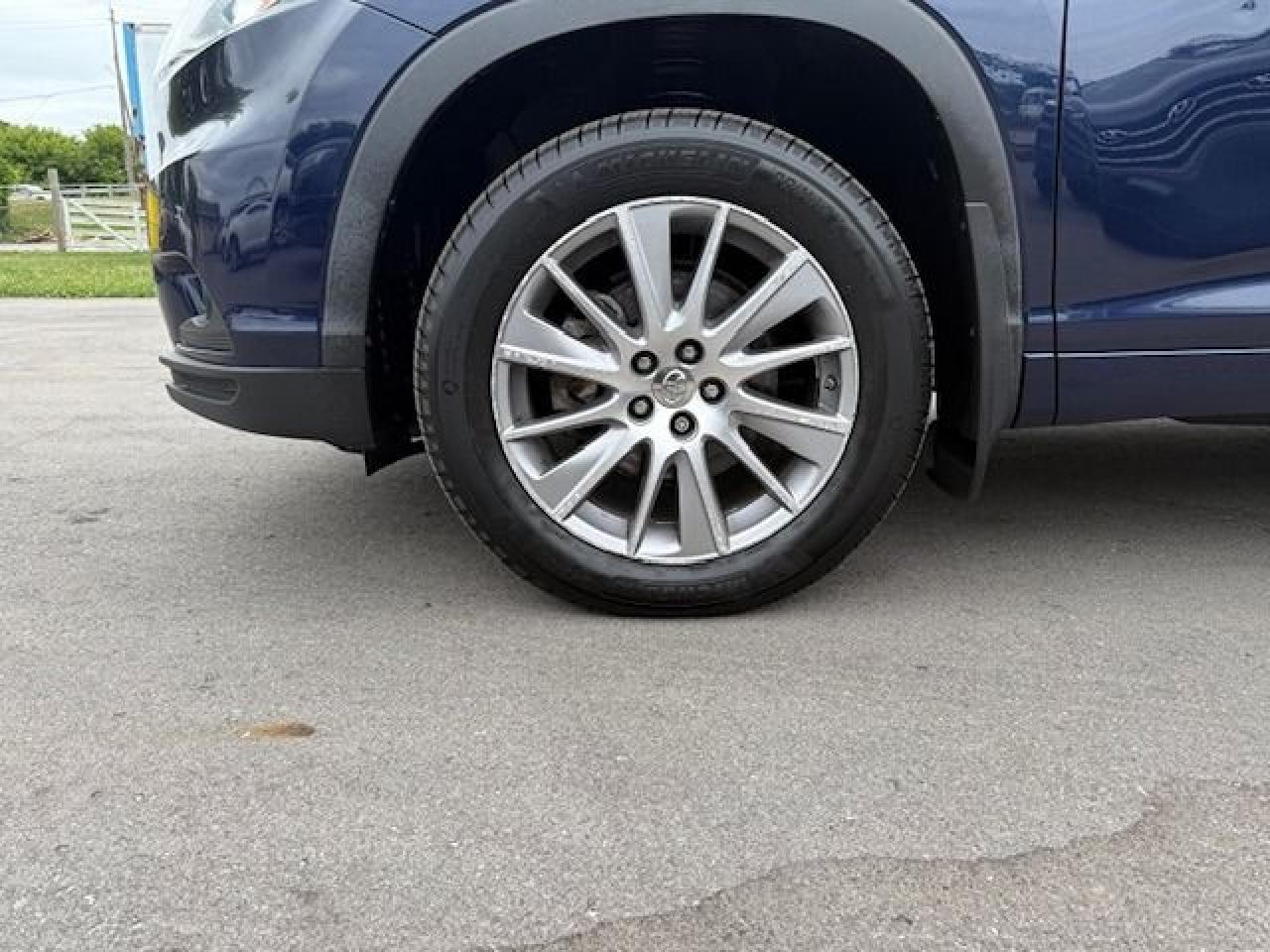 2014 Toyota Highlander XLE - Photo #2