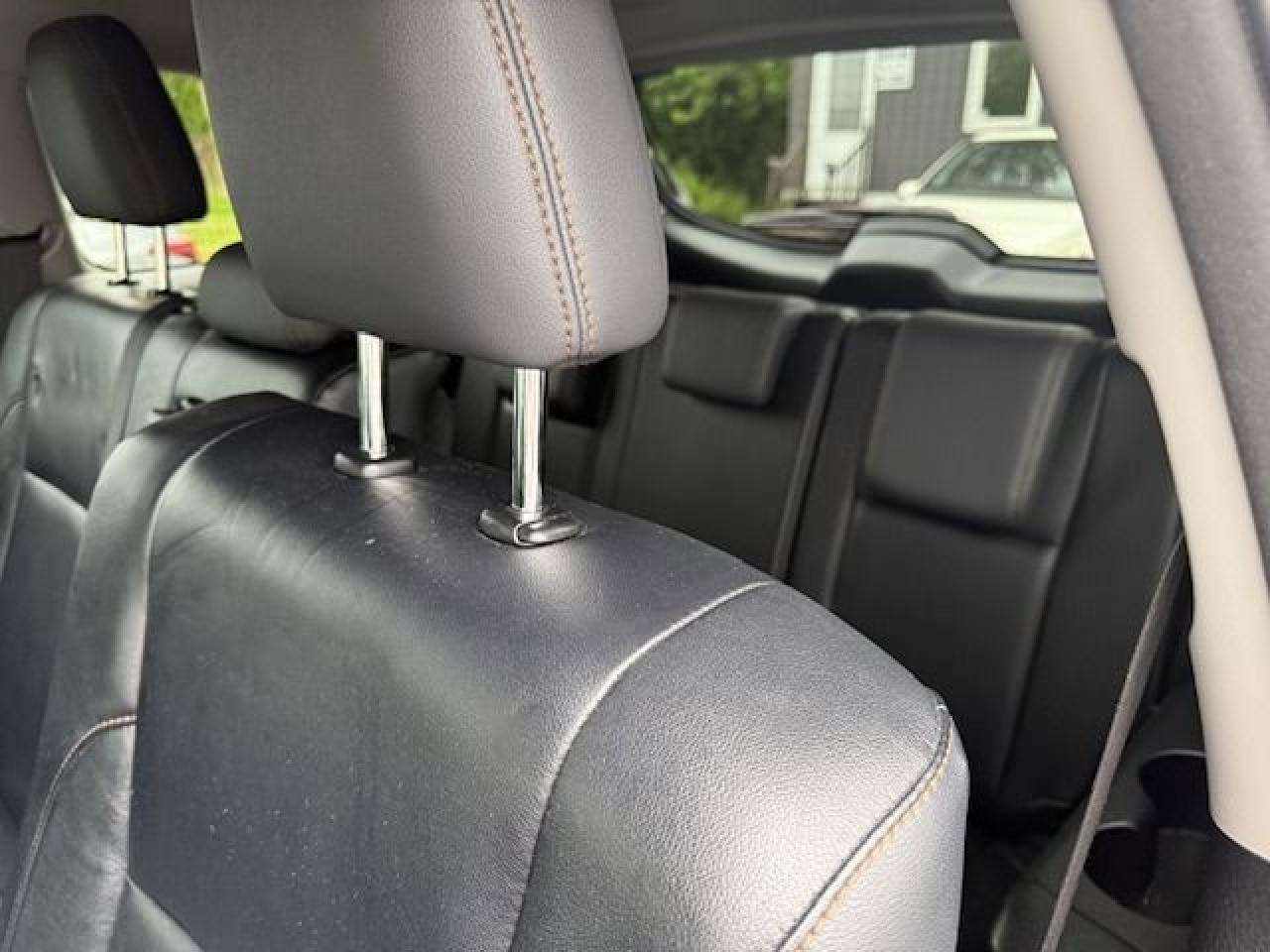 2014 Toyota Highlander XLE - Photo #9