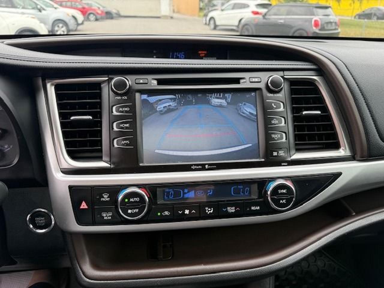 2014 Toyota Highlander XLE - Photo #15