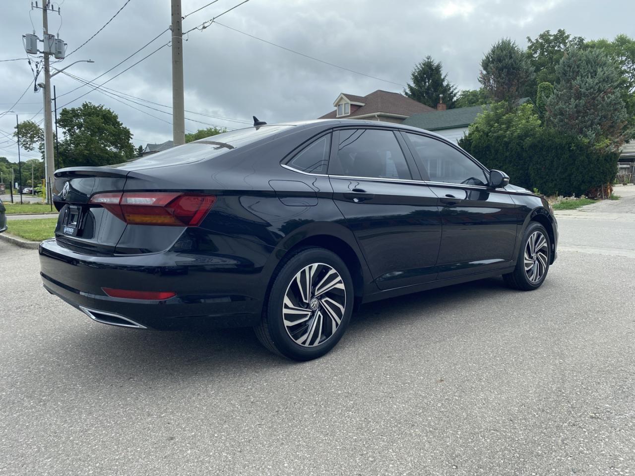 2019 Volkswagen Jetta 1.4T SEL PREMIUM 8A - Photo #3