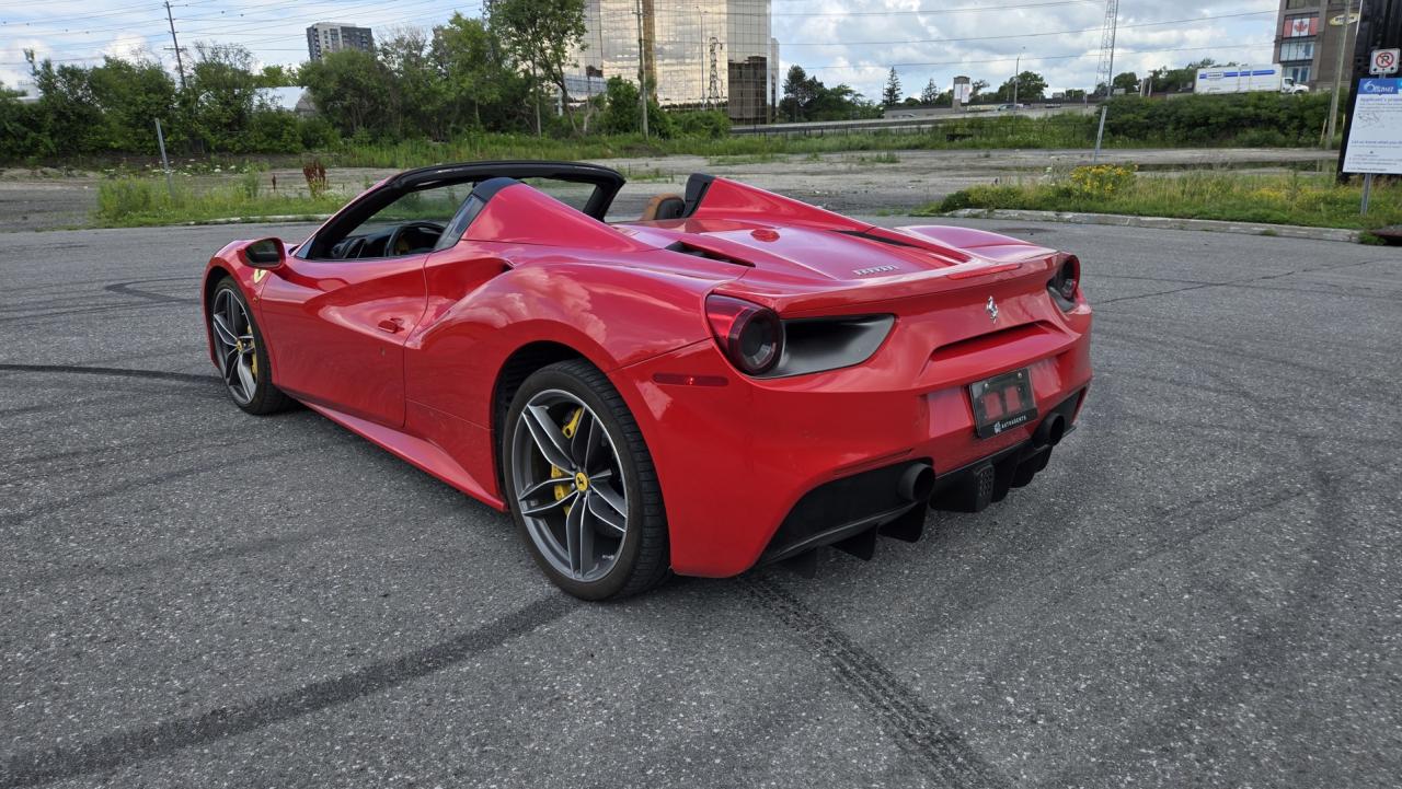 2017 Ferrari 488 Spider Spider - Photo #3