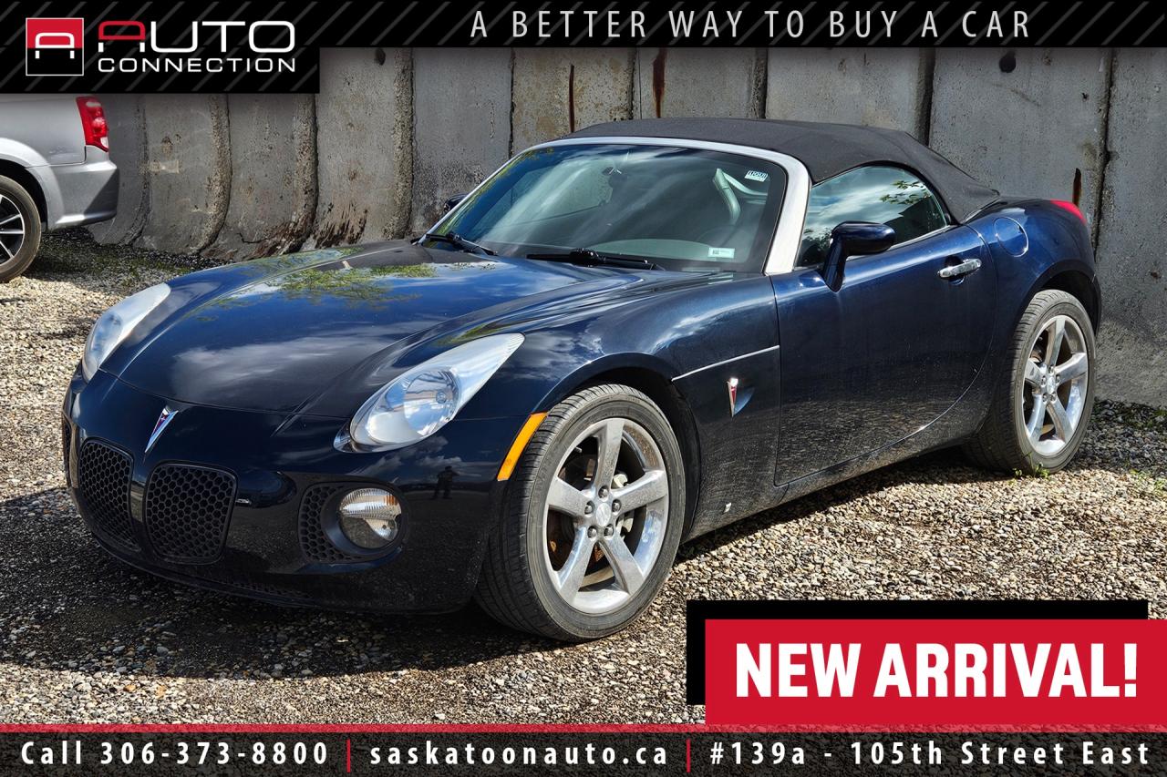 Used 2007 Pontiac Solstice GXP - CONVERTIBLE - 2.0L TURBO - LOW KMS - PREMIUM PKG for sale in Saskatoon, SK
