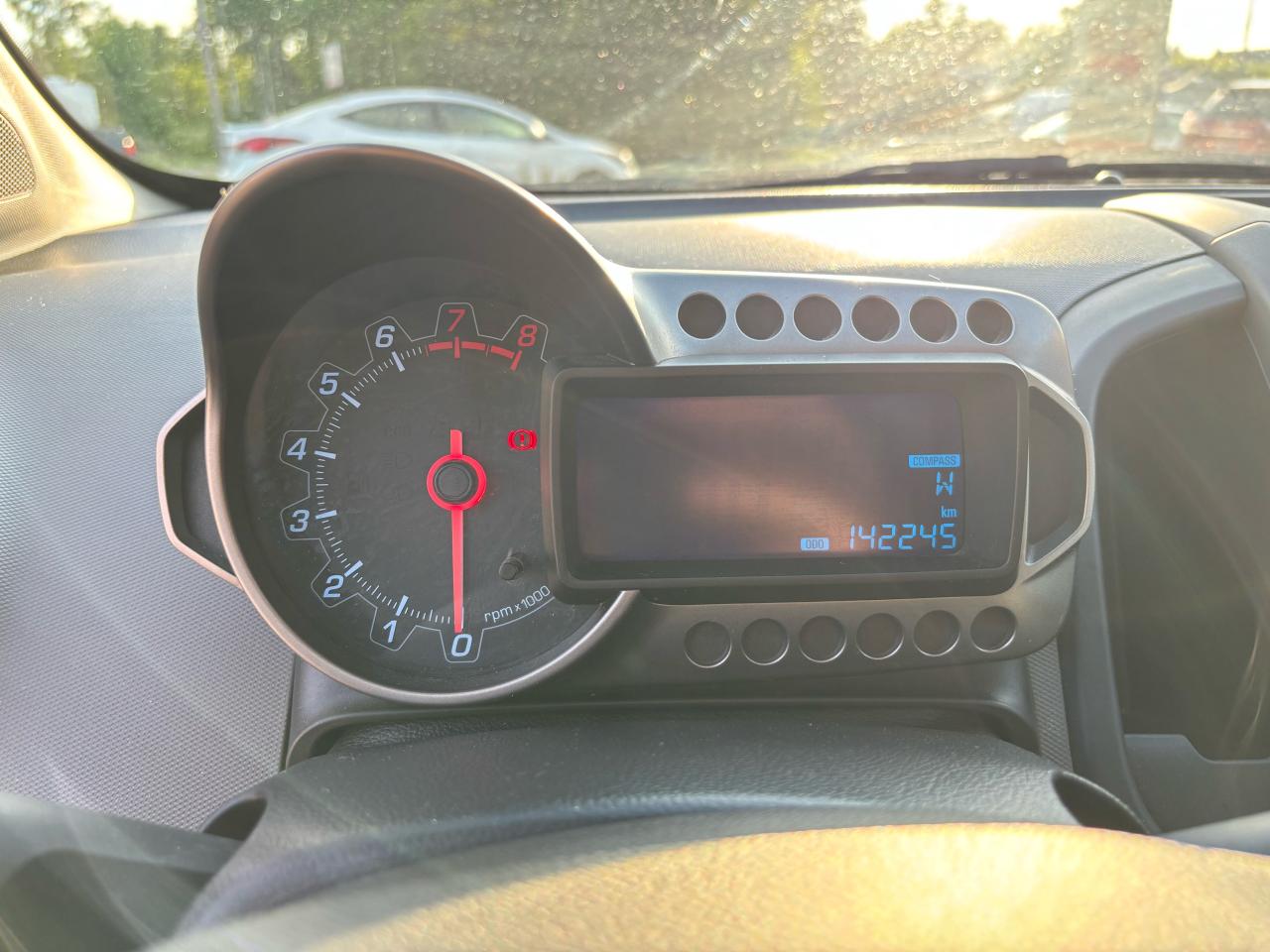 2012 Chevrolet Sonic LS - Photo #12