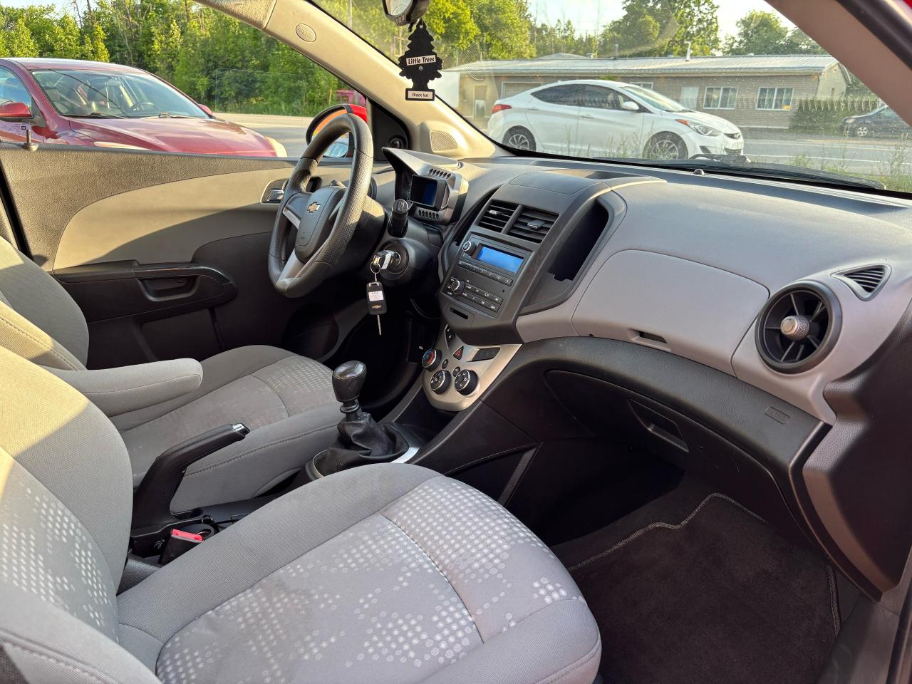 2012 Chevrolet Sonic LS - Photo #14