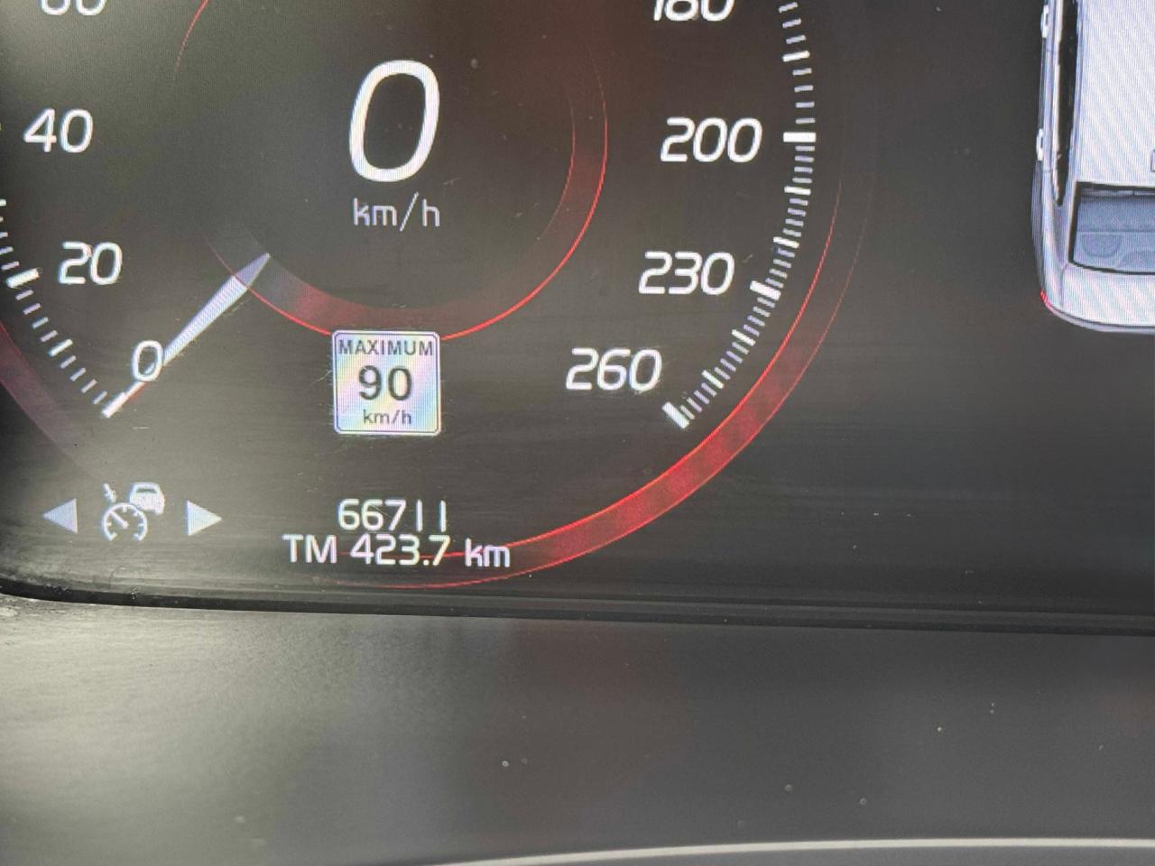 2018 Volvo S90 T5 AWD Momentum - Photo #17