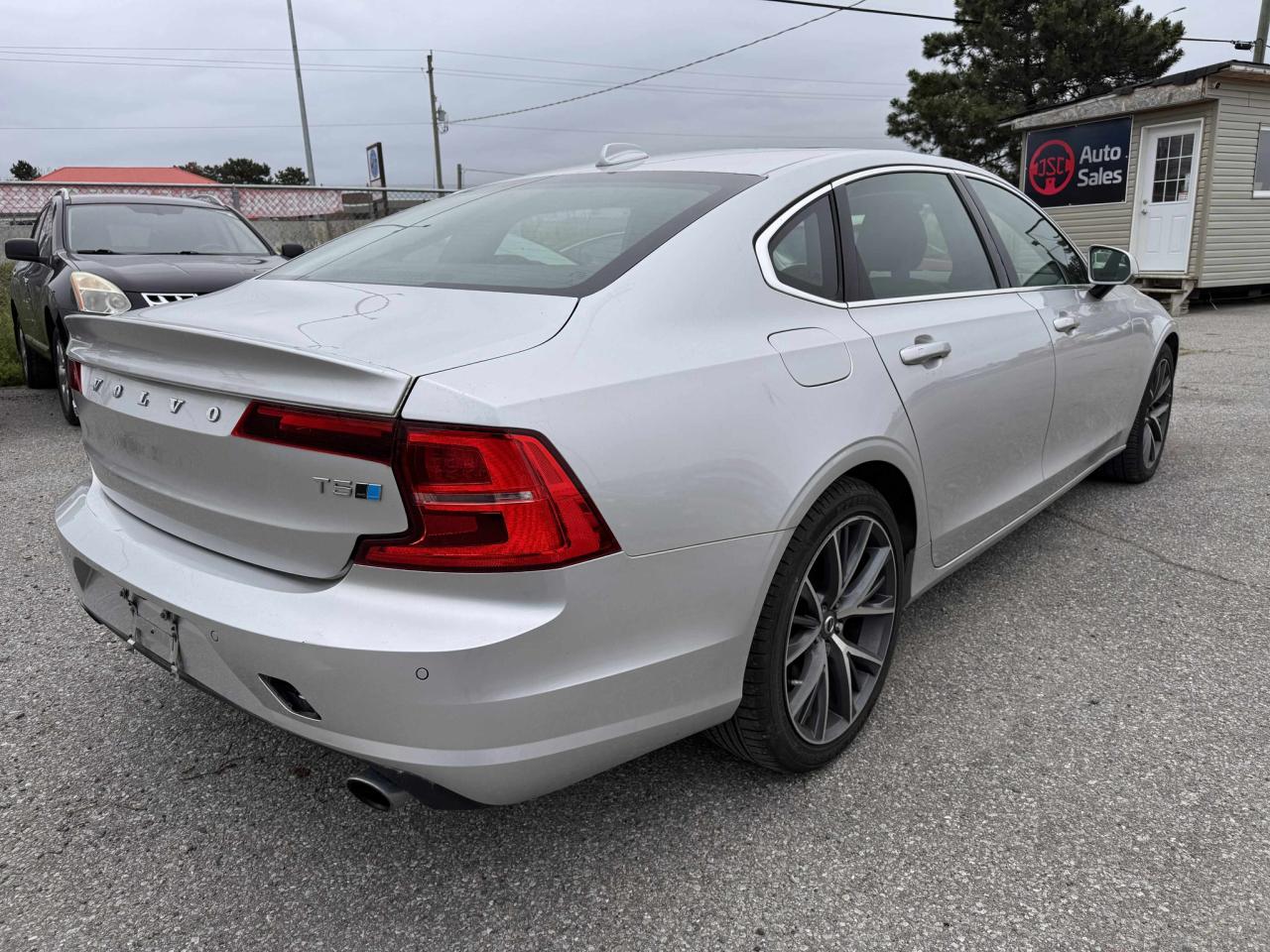 2018 Volvo S90 T5 AWD Momentum - Photo #7