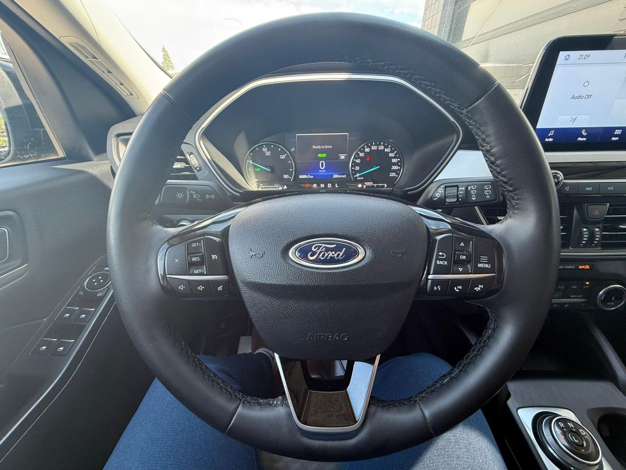 2022 Ford Escape SE Hybrid AWD - Photo #20