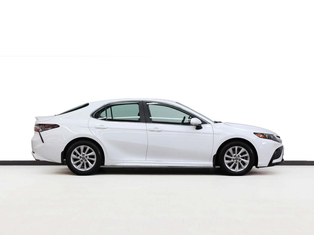 2021 Toyota Camry SE | Leather | LaneDep | Heated Seats | CarPlay