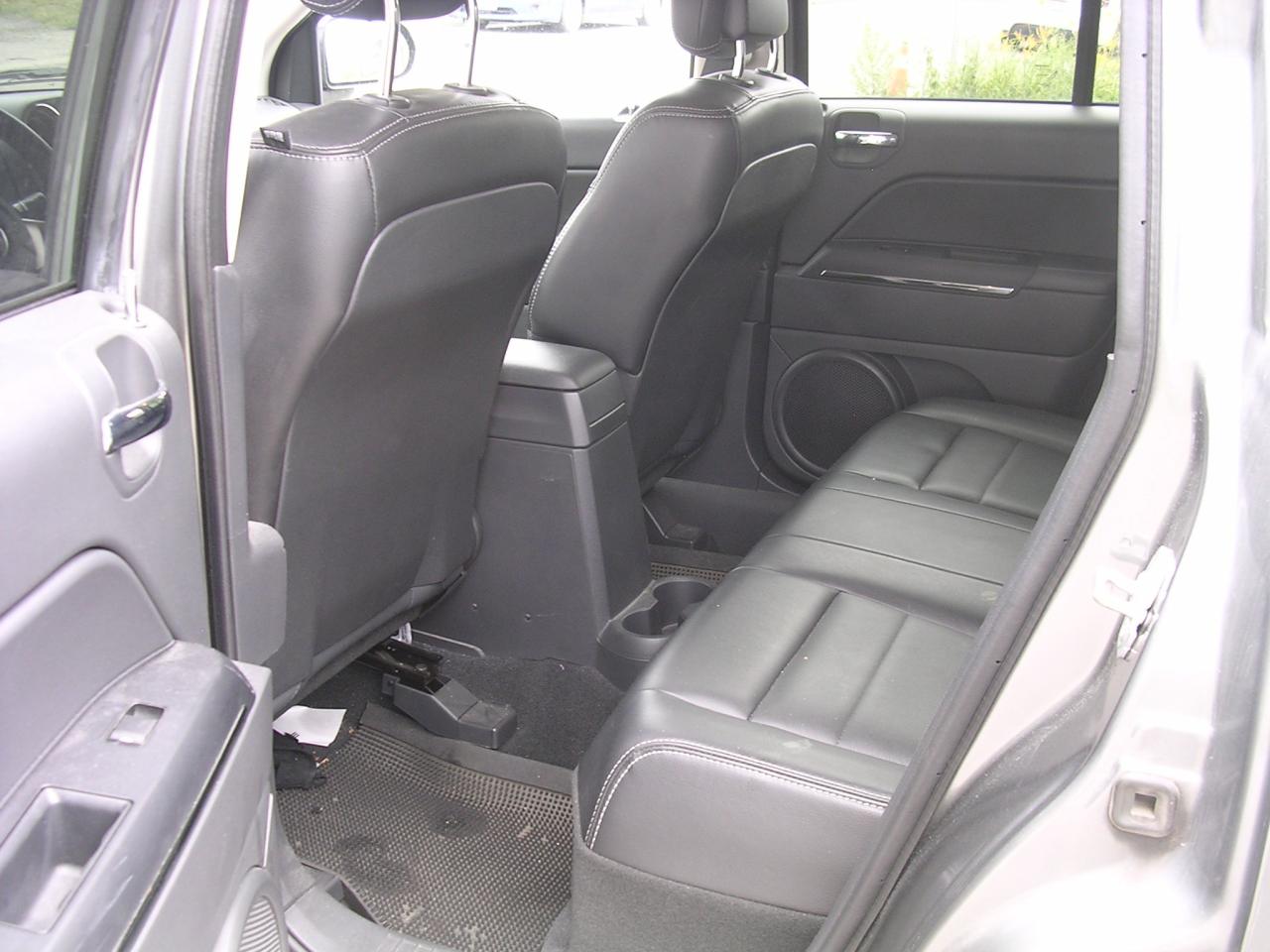 2012 Jeep Compass LIMITED - Photo #7