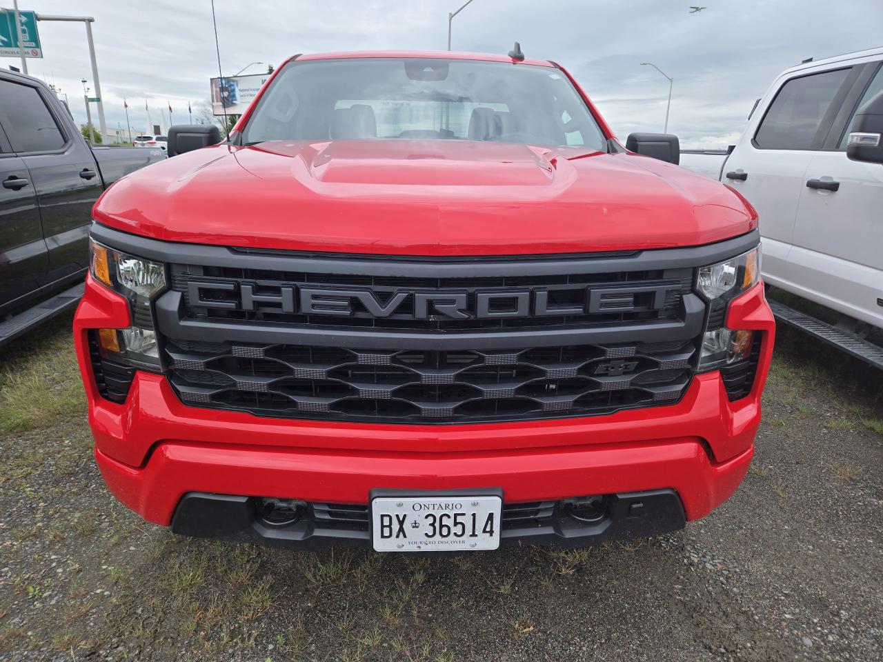 2023 Chevrolet Silverado 1500 4WD Double Cab 147" Custom - Photo #2