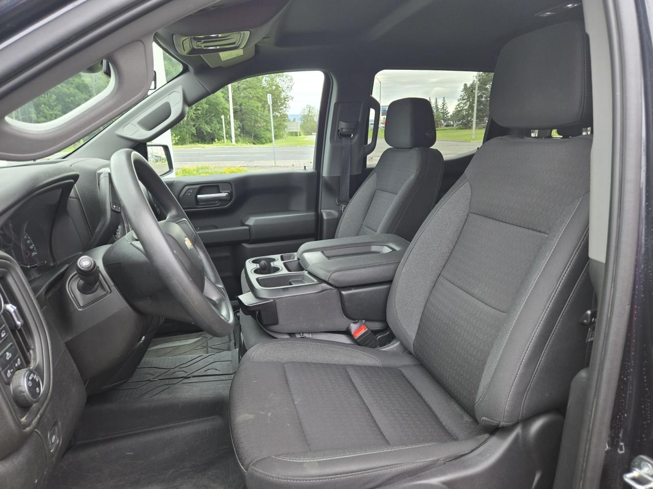 2023 Chevrolet Silverado 1500 Custom - Photo #7