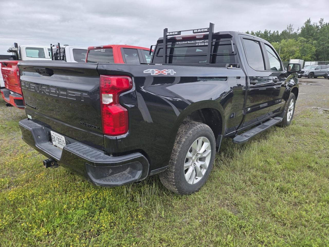 2023 Chevrolet Silverado 1500 Custom - Photo #4