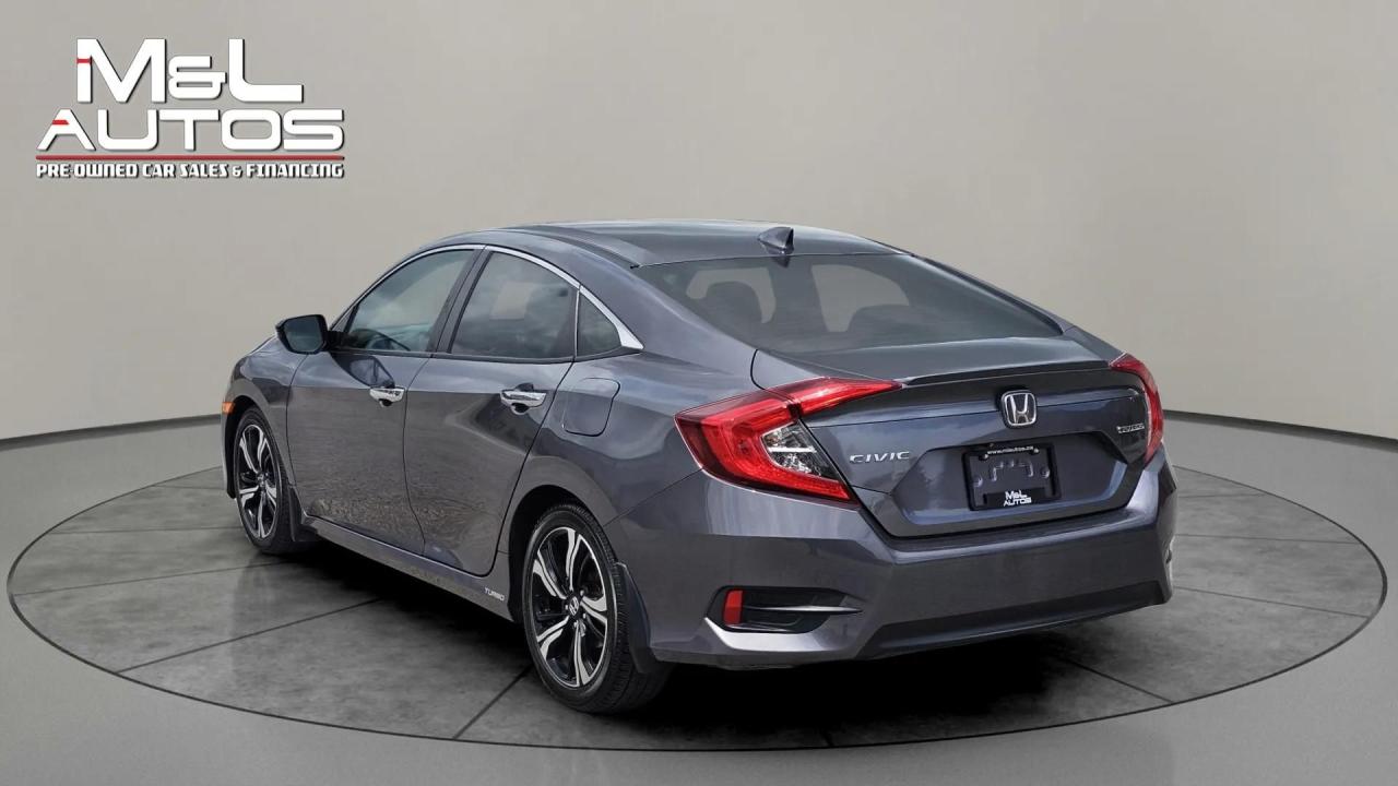 2016 Honda Civic 4dr CVT Touring - Photo #7