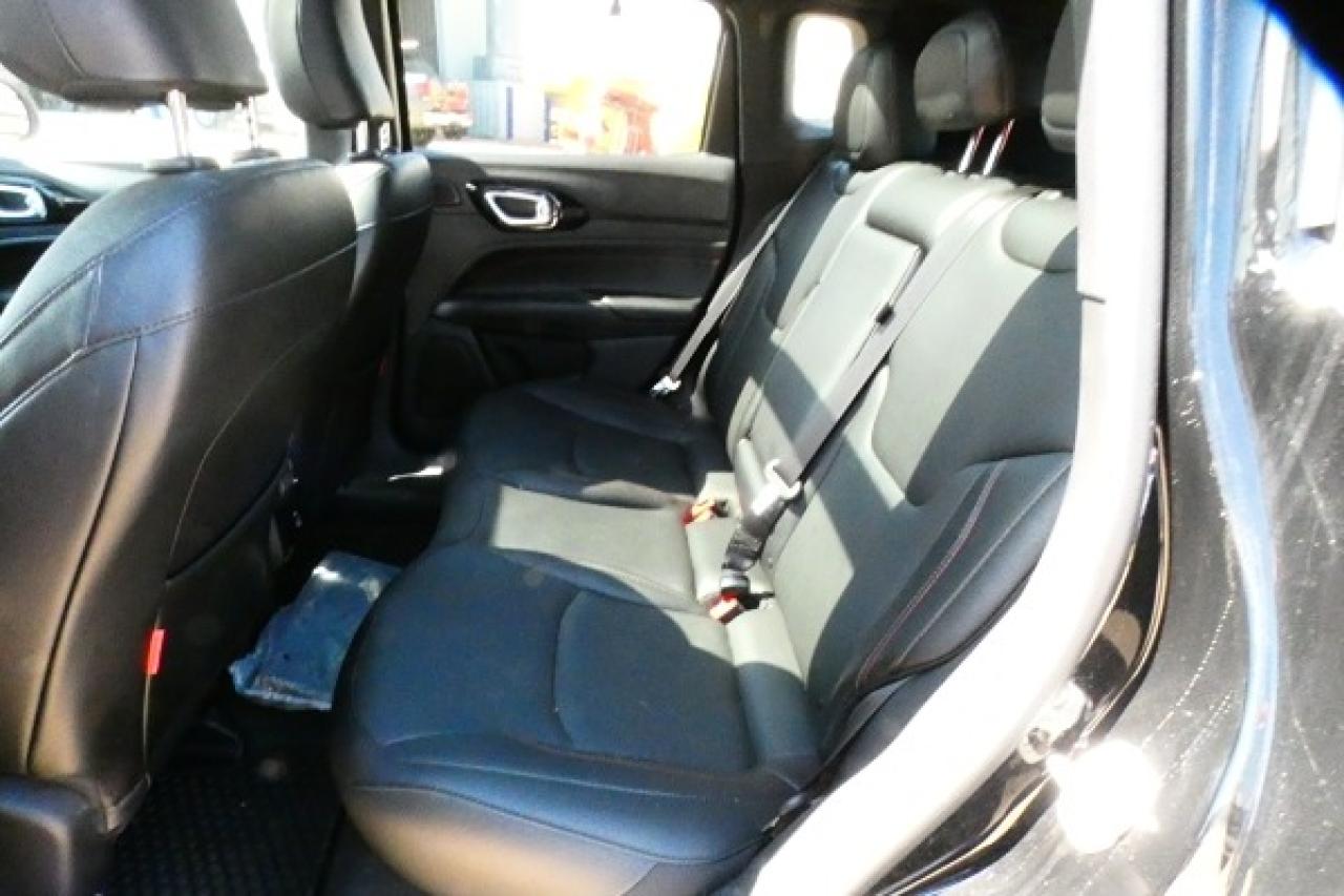 2023 Jeep Compass Trailhawk Elite 4x4 w/H&C L, pano S/R, NAV, BUC - Photo #10