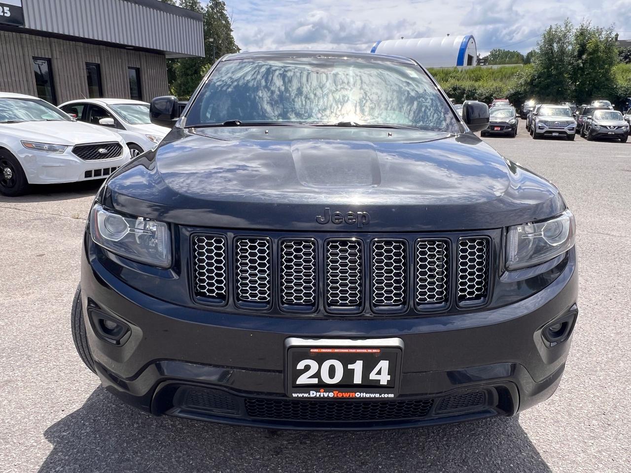 2014 Jeep Grand Cherokee Laredo - Photo #8