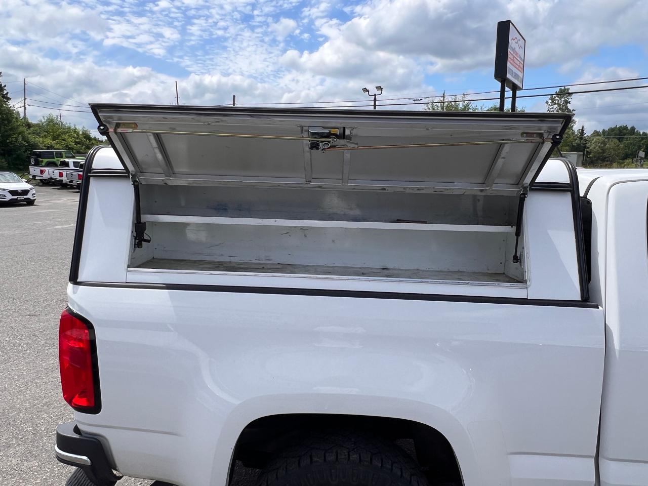 2017 Chevrolet Colorado 2WD WT - Photo #10