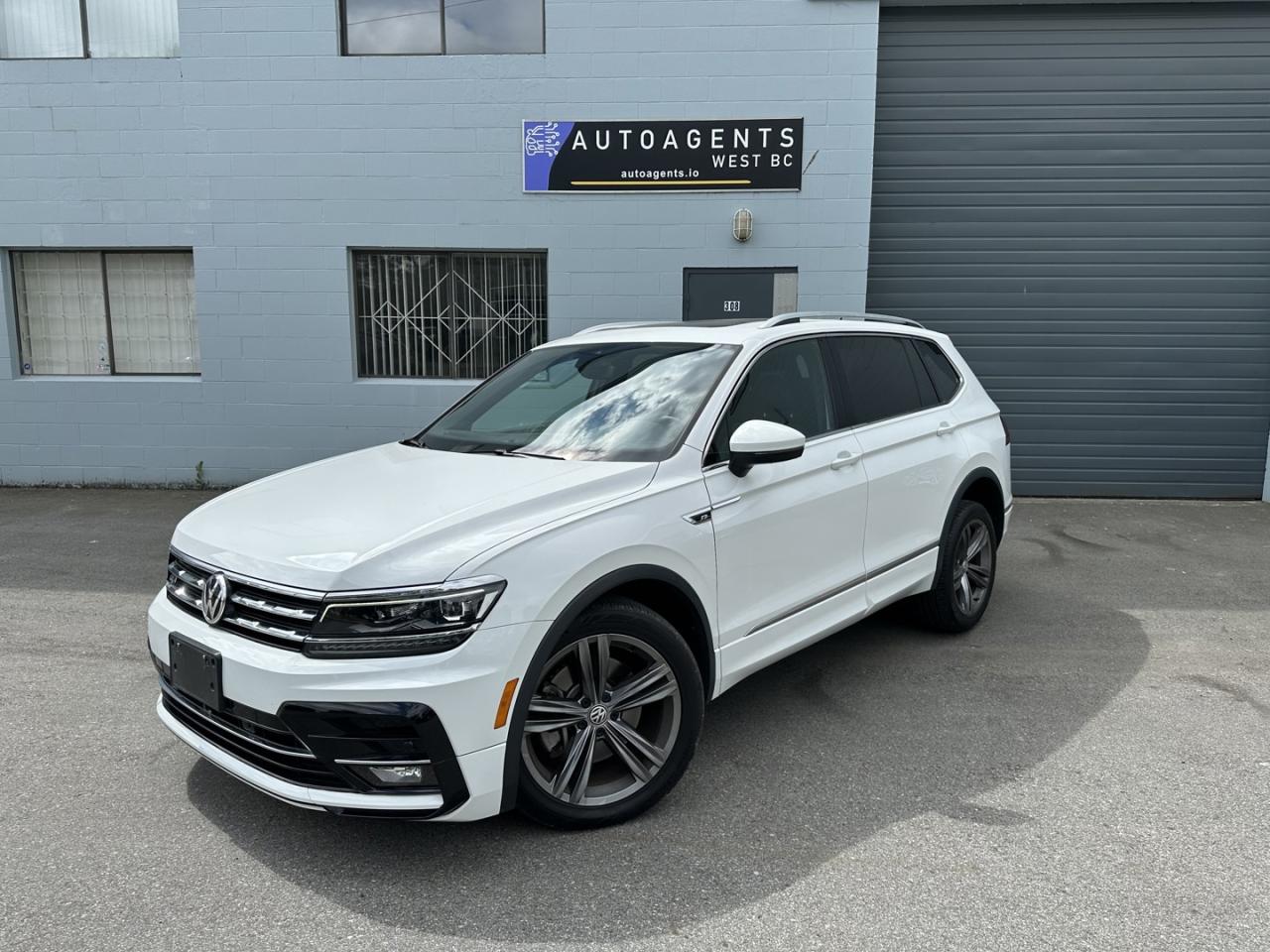 2020 Volkswagen Tiguan Highline 4Motion Accident Free, BC Local, like new