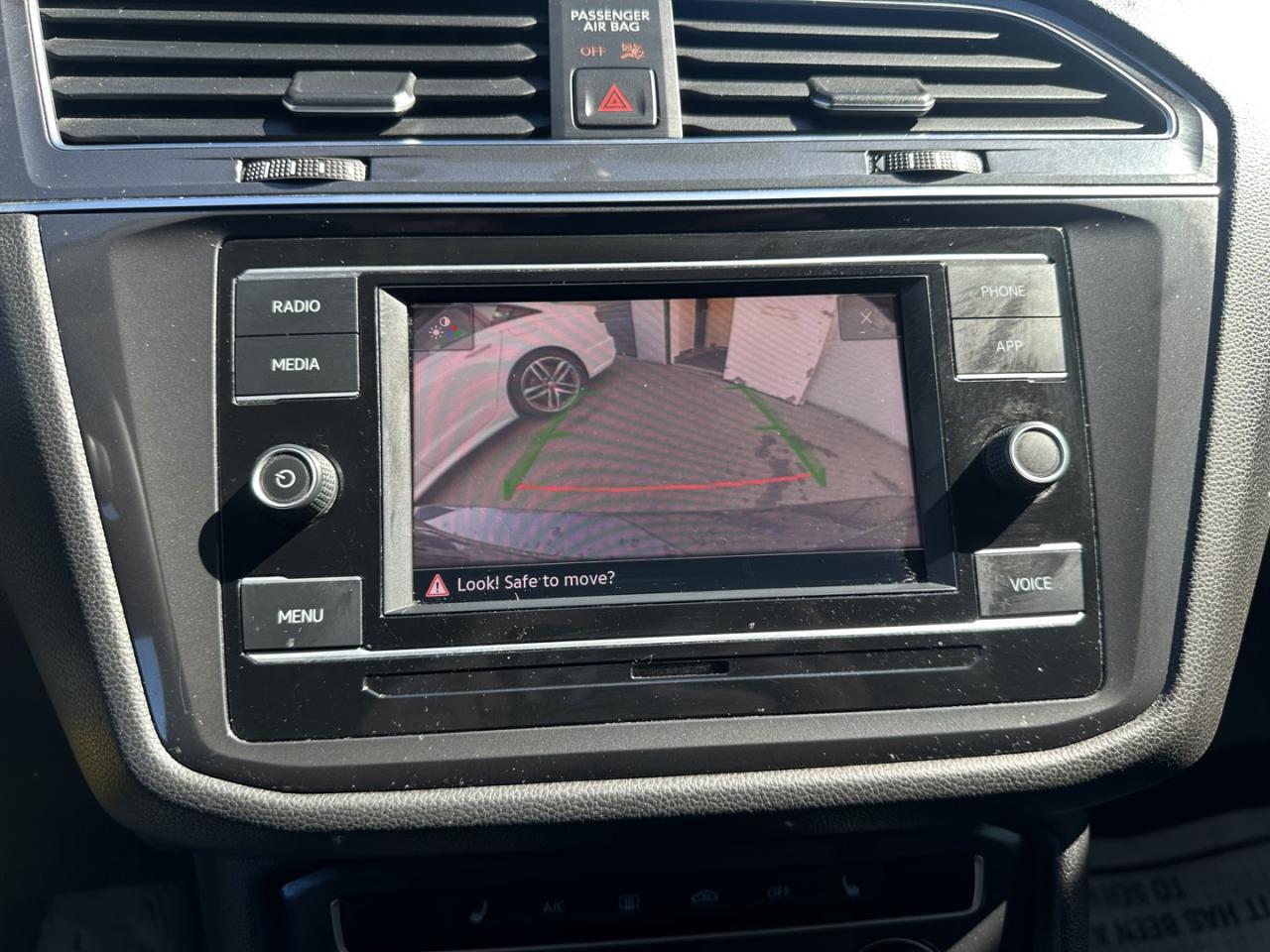 2020 Volkswagen Tiguan Trendline 4Motion - Photo #16