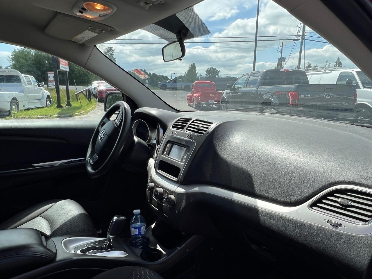 2015 Dodge Journey Canada Value Pkg - Photo #8