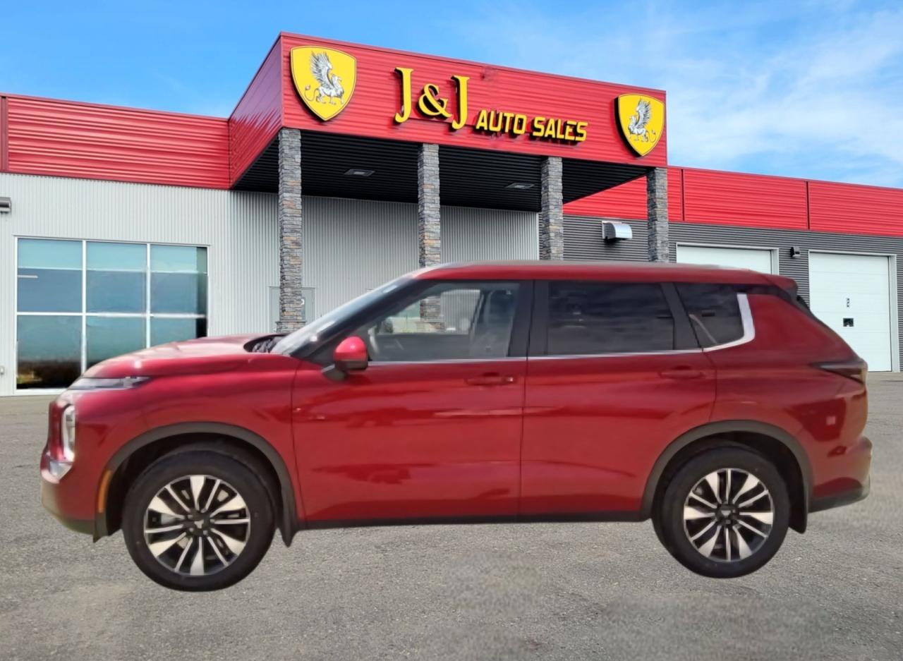 Used 2025 Mitsubishi Outlander SE for sale in Brandon, MB