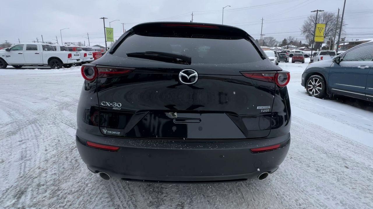 2022 Mazda CX-30 GT w/Turbo APPLE CARPLAY/ANDROID AUTO, HEATED LEATHER SEATS/STEERING WHEEL, NAV, BACK UP CAM, SUNROOF! Photo