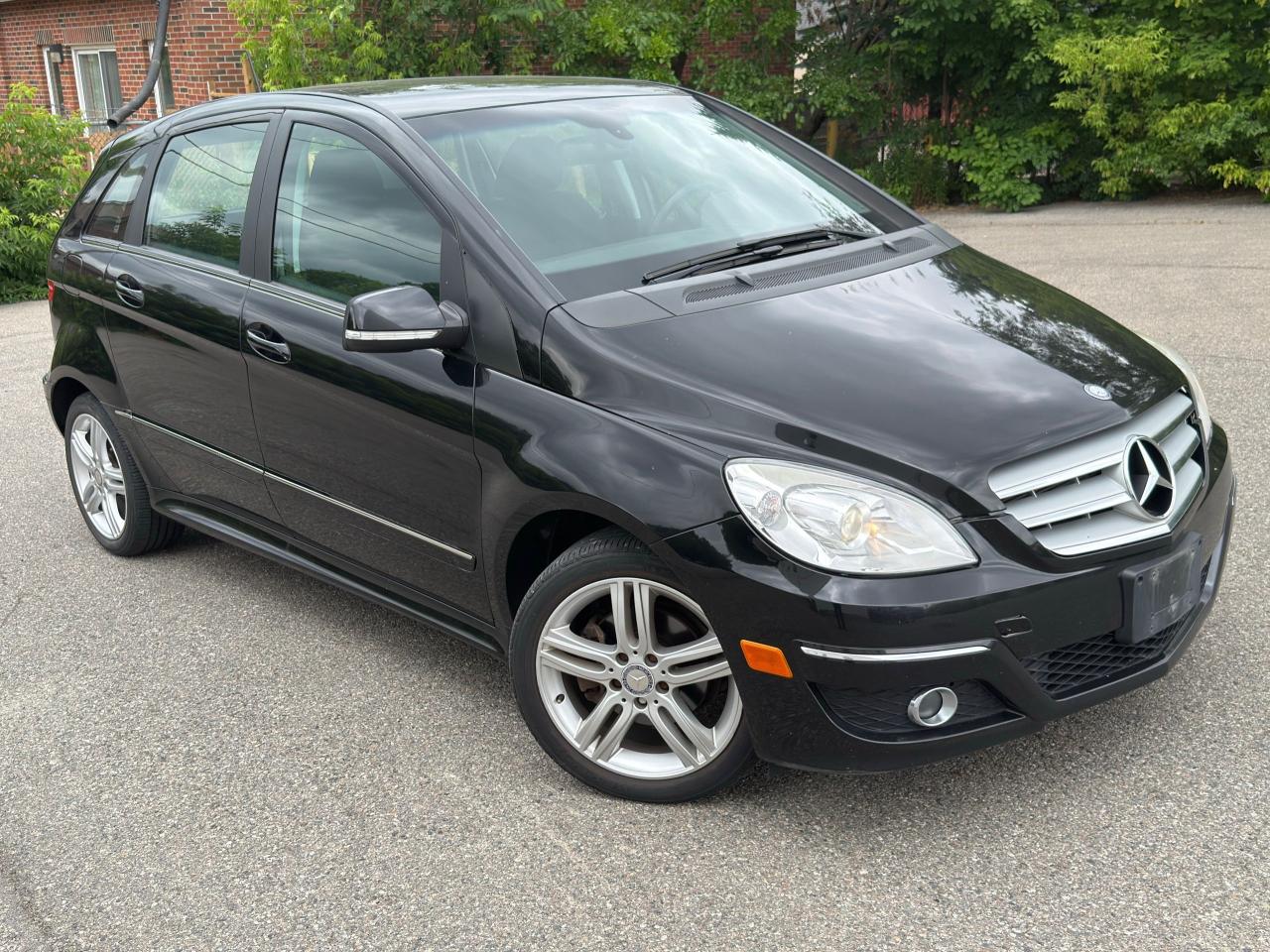 2011 Mercedes-Benz B-Class B 200 - Photo #3