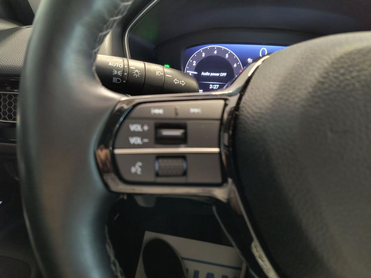 2022 Honda Civic Touring Photo