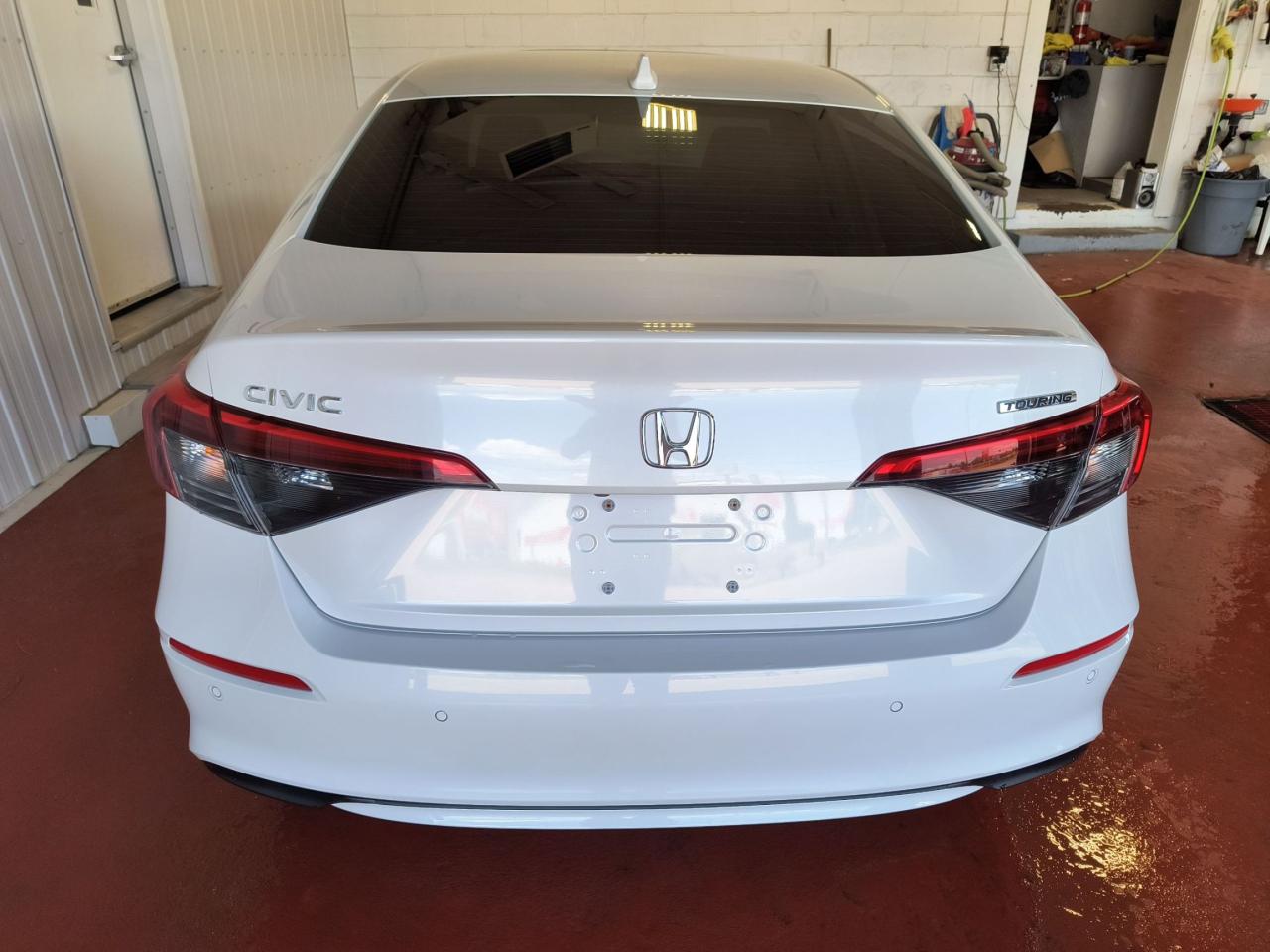 2022 Honda Civic Touring Photo