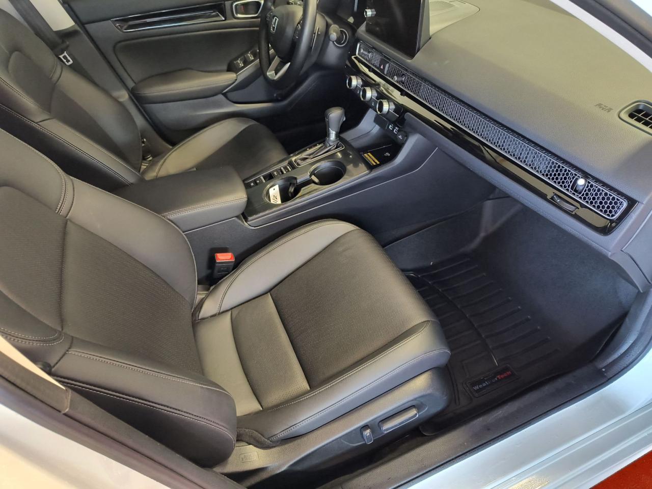 2022 Honda Civic Touring Photo