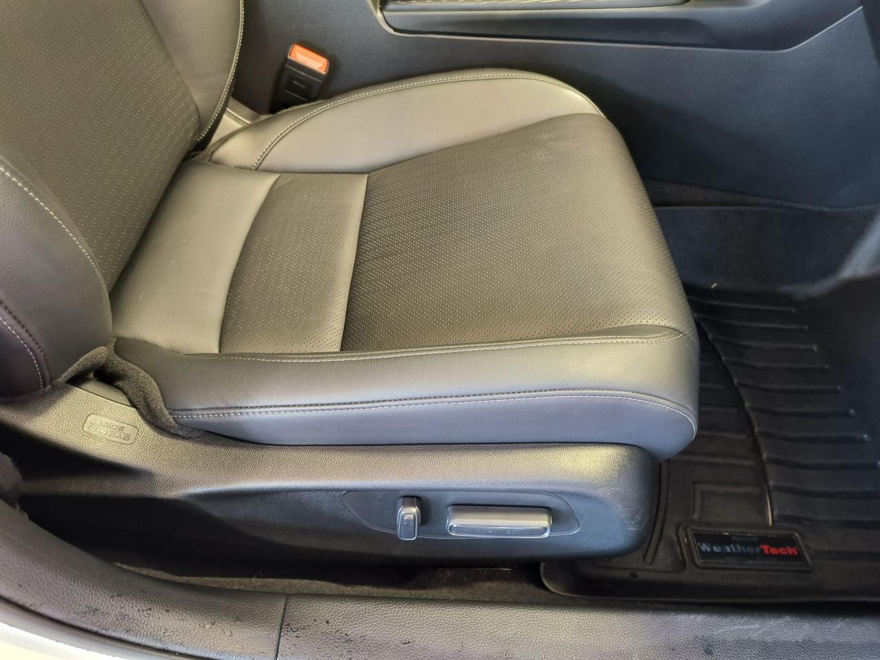 2022 Honda Civic Touring Photo