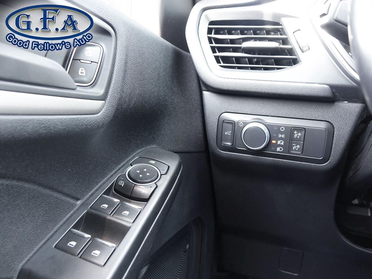 2022 Ford Escape SE MODEL, AWD, NAVIGATION, REARVIEW CAMERA - Photo #17