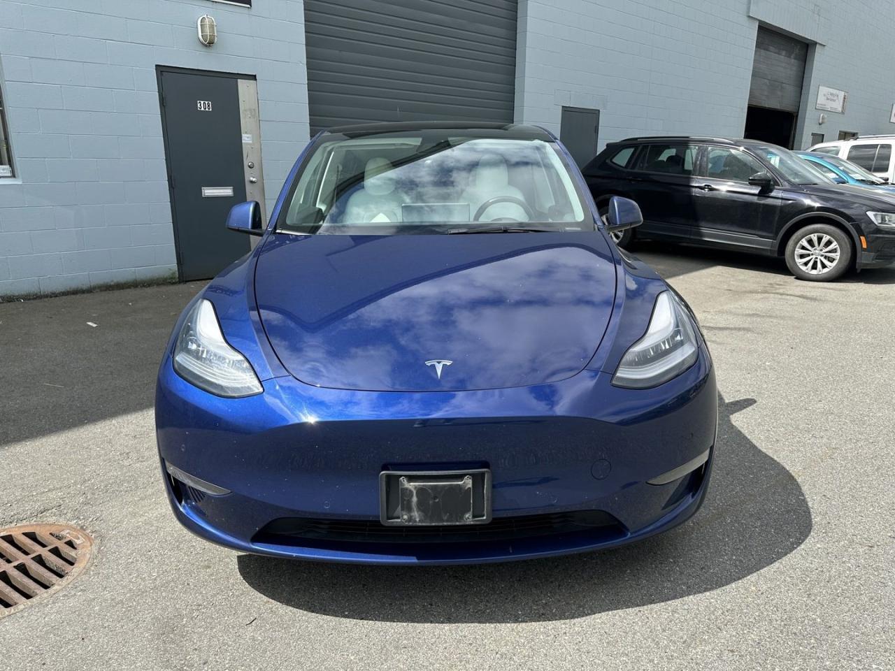 2021 Tesla Model Y Standard Range   Accident Free BC Local - Photo #3
