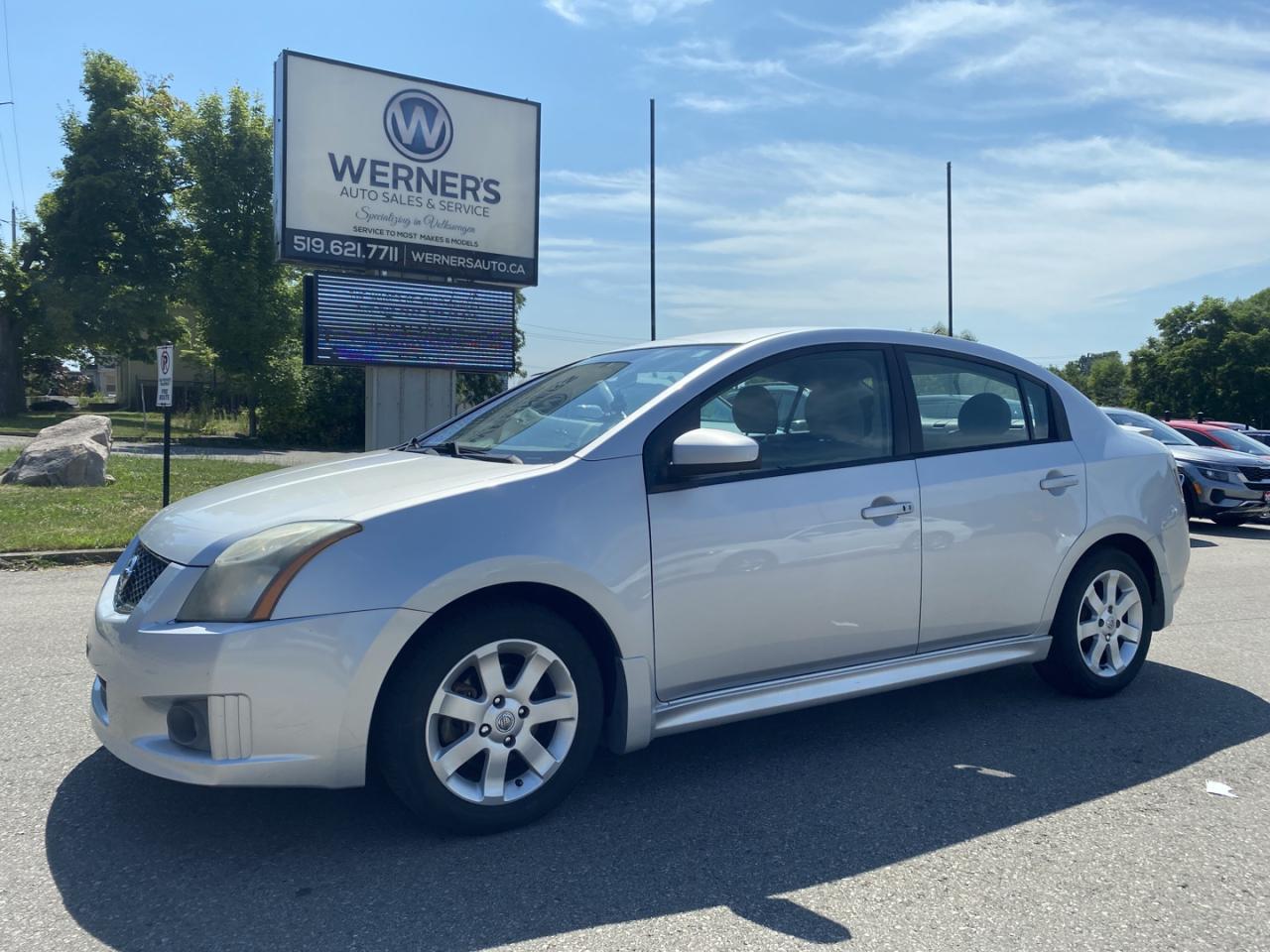 Used 2012 Nissan Sentra 2.0 for sale in Cambridge, ON