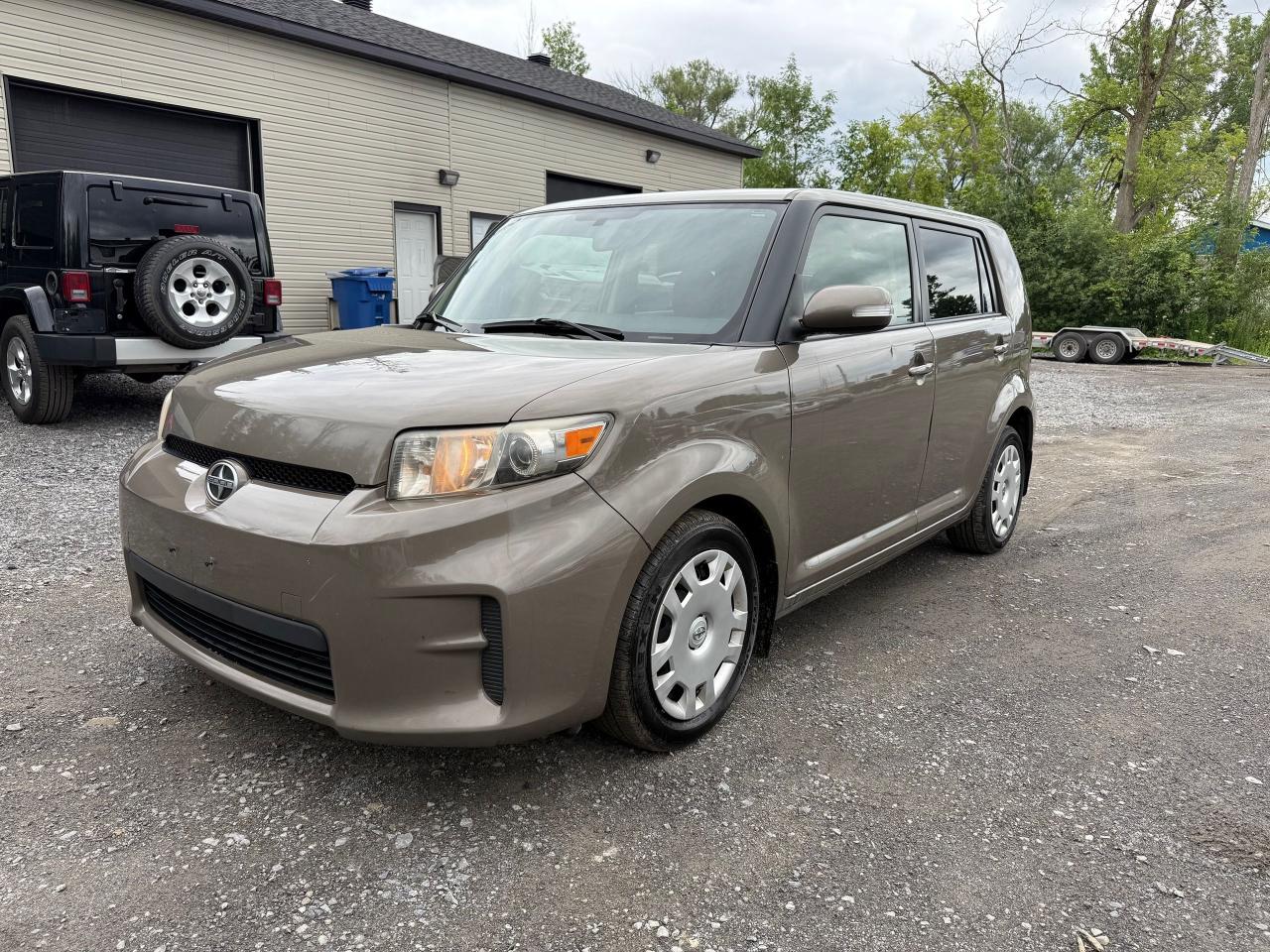 Used 2011 Scion xB 5DR HB MAN for sale in Ottawa, ON