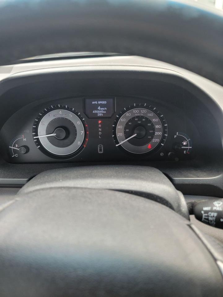 2011 Honda Odyssey Touring - Photo #12