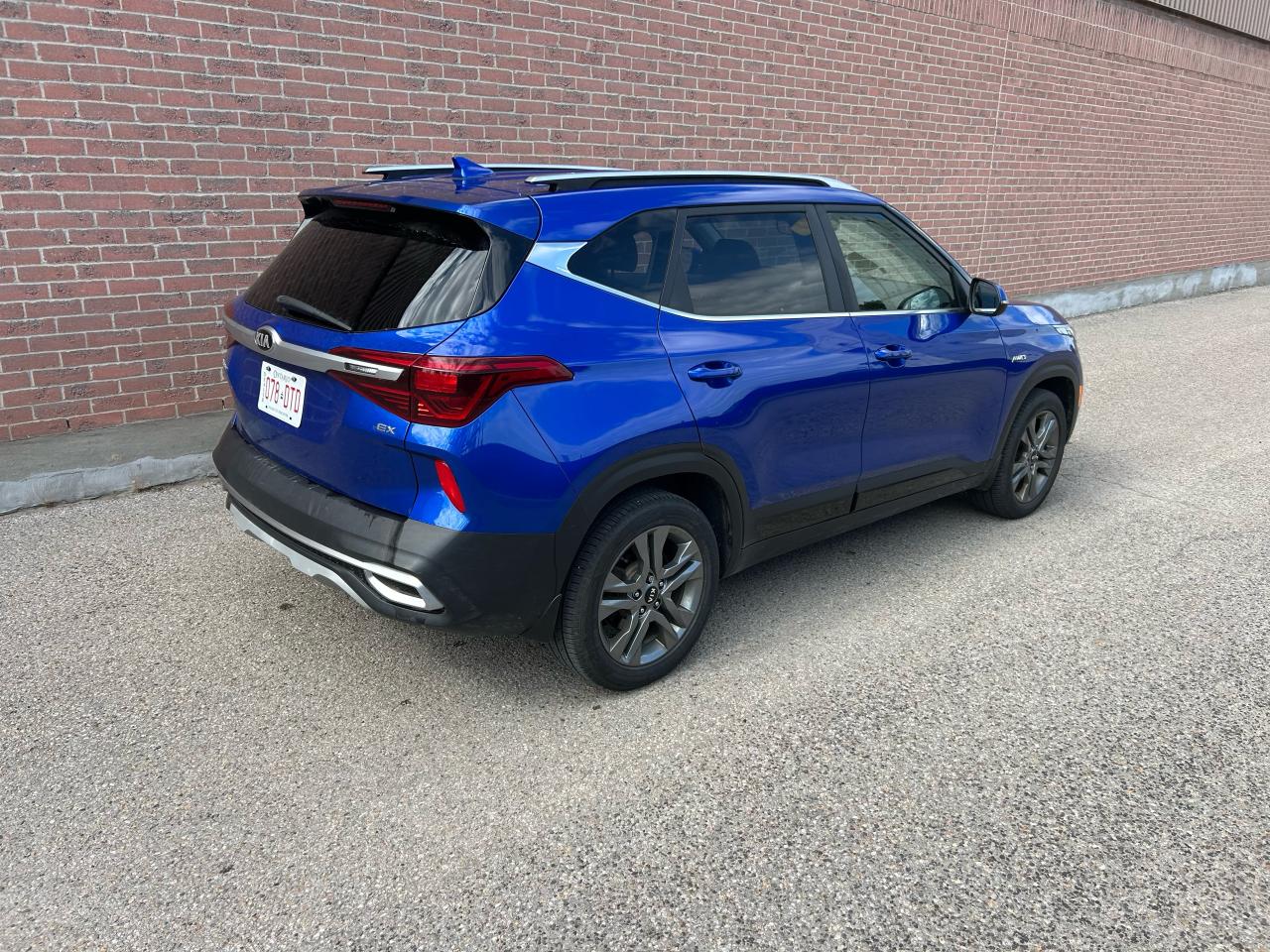 2021 Kia Seltos EX - Photo #5