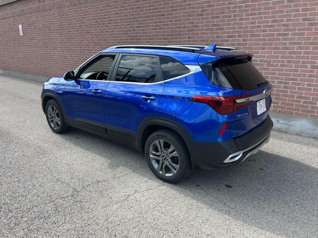 2021 Kia Seltos EX - Photo #7