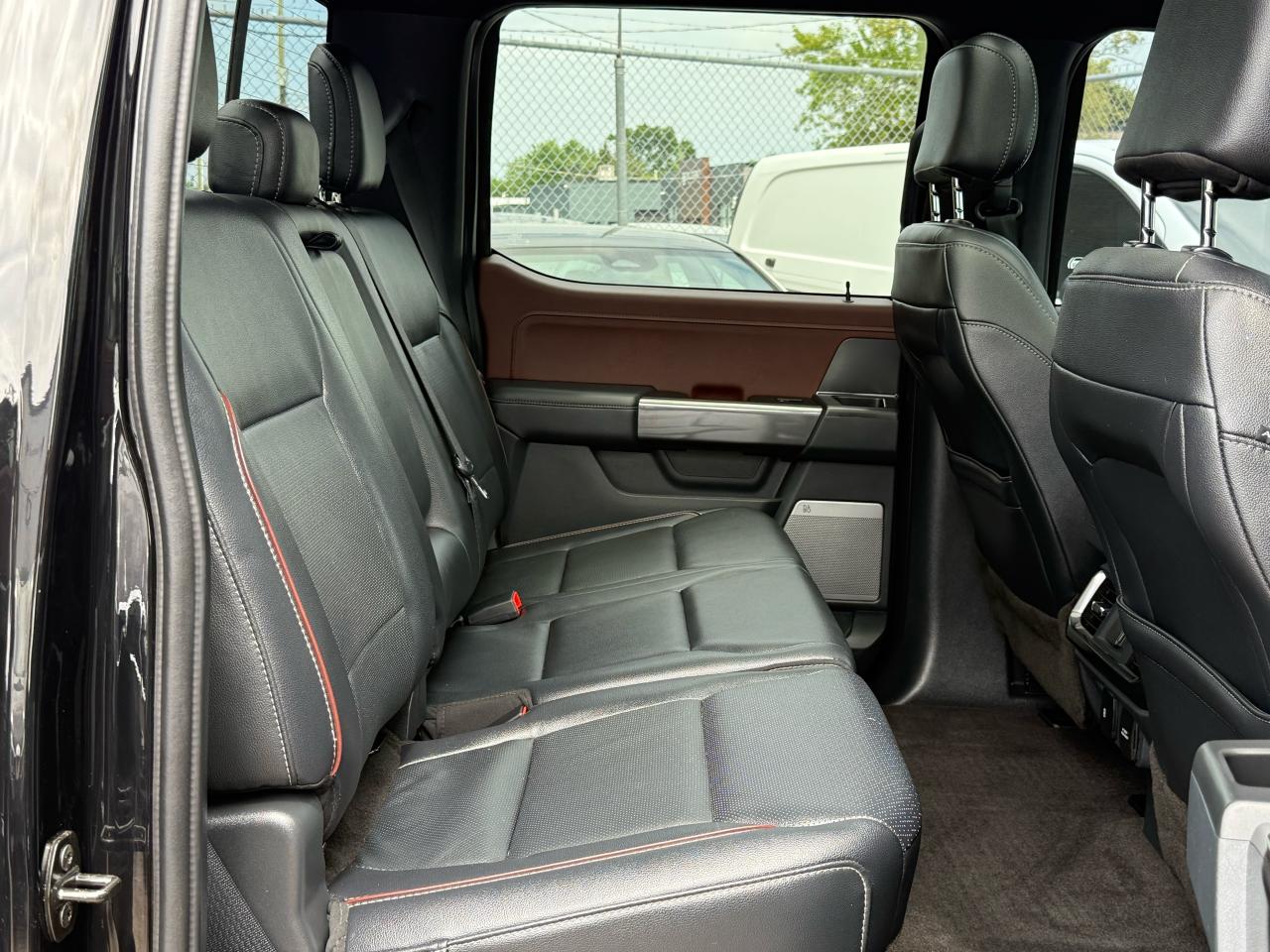 2021 Ford F-150 LARIAT ECOBOOST|TWOPKG|SUNROOF|NAVI - Photo #13