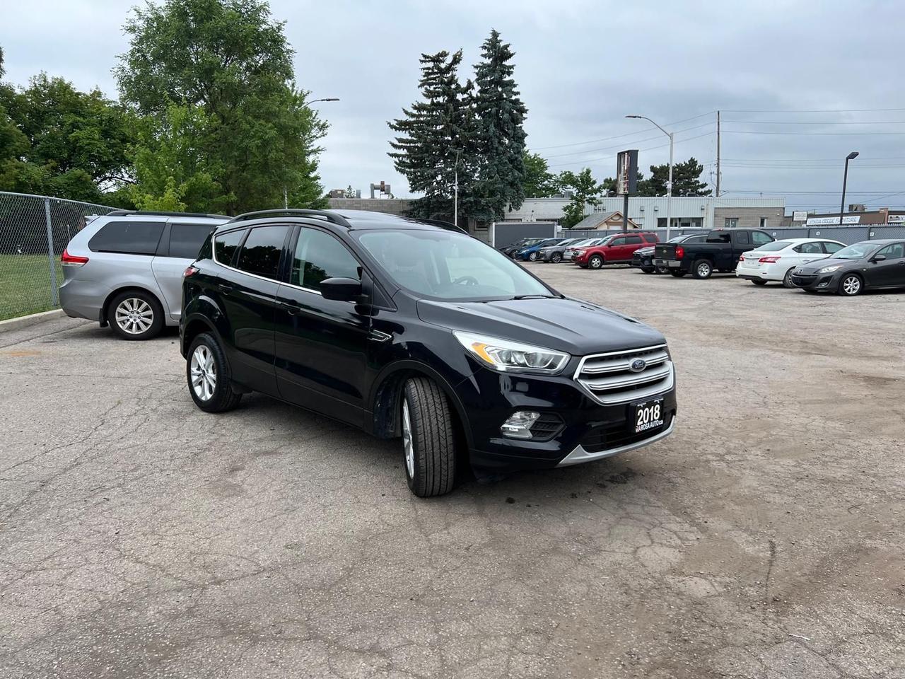 2018 Ford Escape FULLYLOADED AWD NOACCIDENT NAVI SUNROOF BACKUP CAM Photo