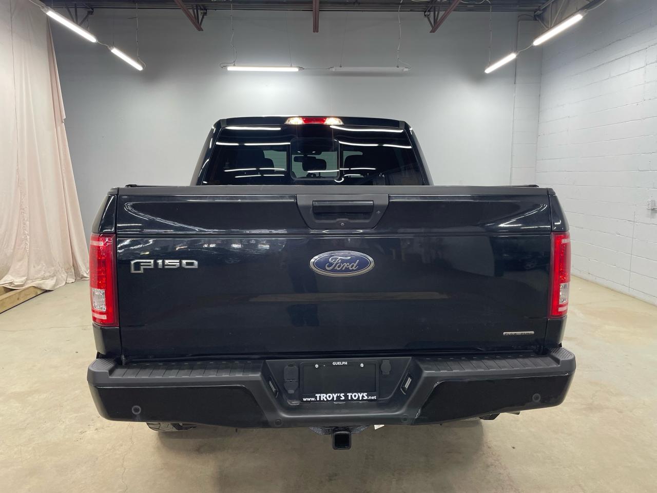 2016 Ford F-150 XLT Photo25