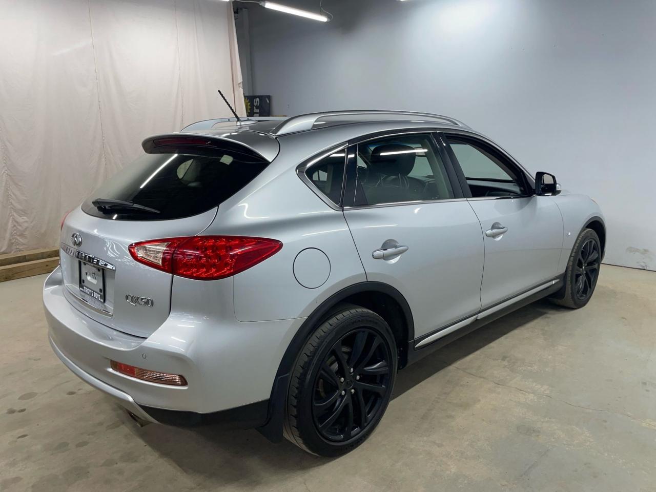 2016 Infiniti QX50 