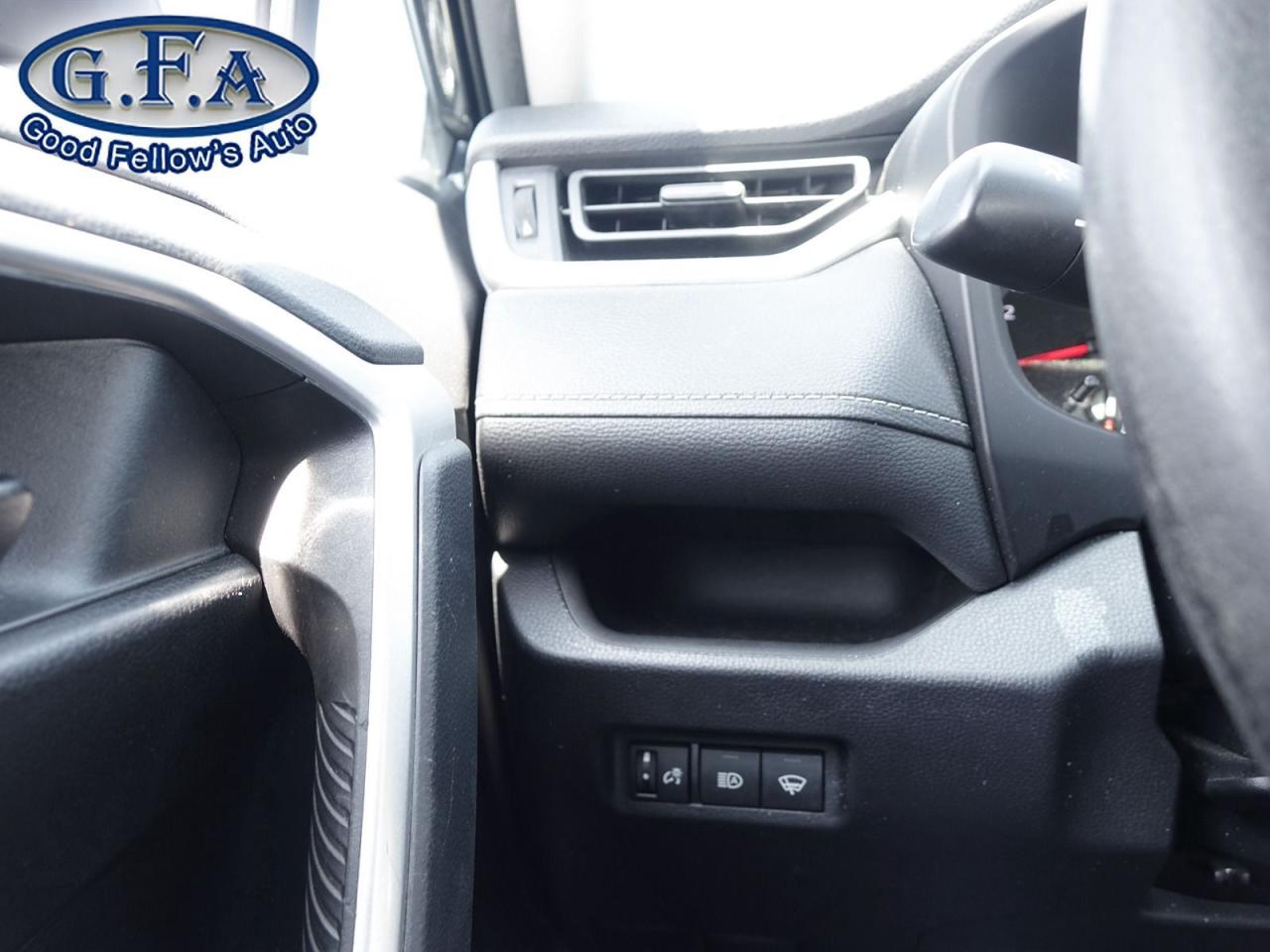 2022 Toyota RAV4 LE MODEL, AWD, HEATED SEATS, REARVIEW CAMERA, LANE - Photo #18