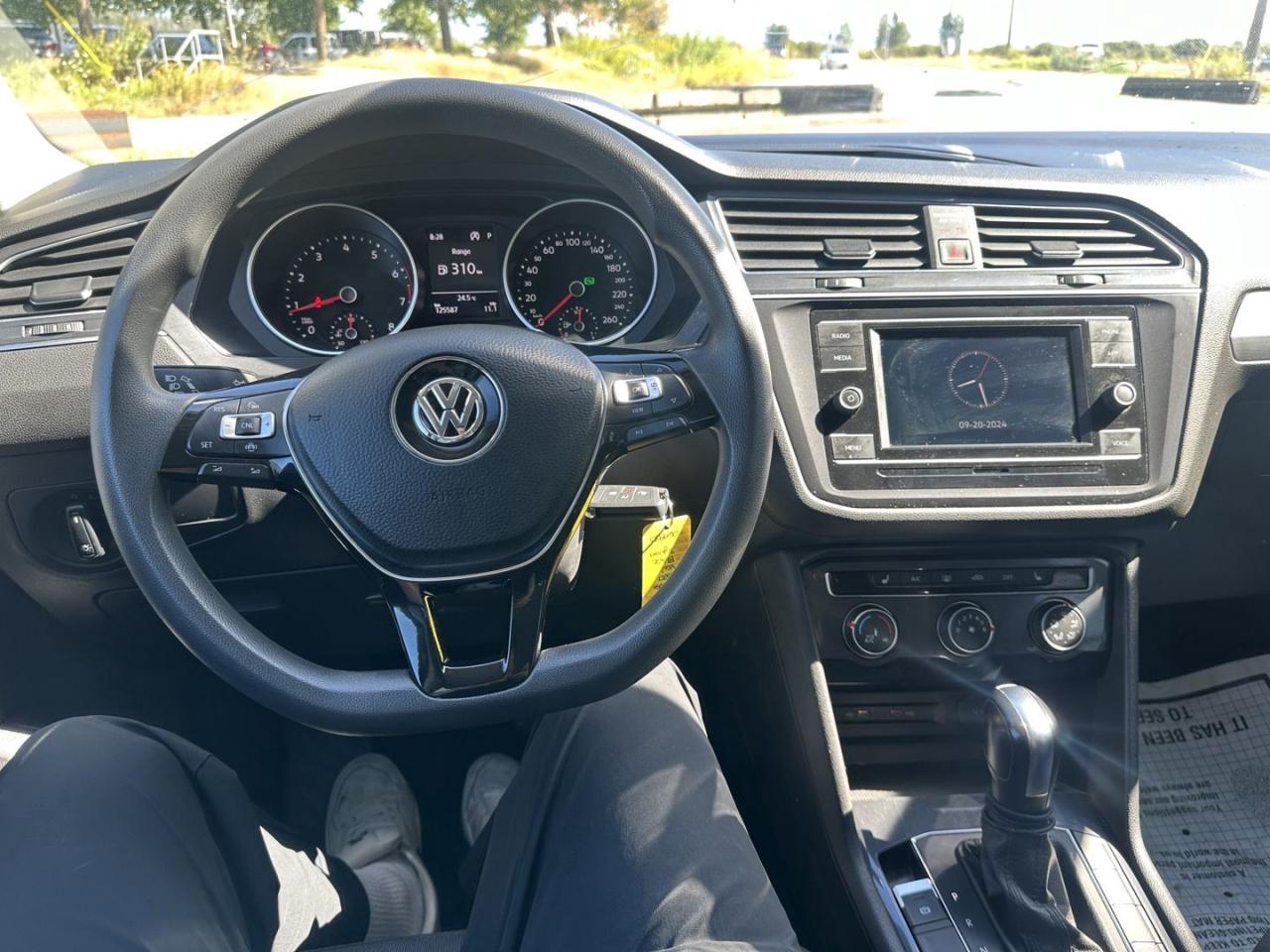 2020 Volkswagen Tiguan Trendline 4Motion - Photo #13