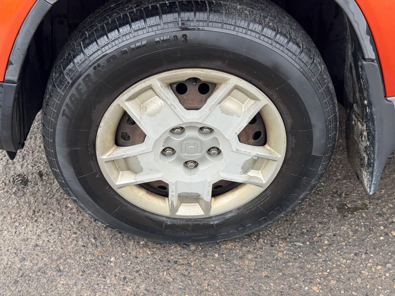 2010 Honda Element LX - Photo #17