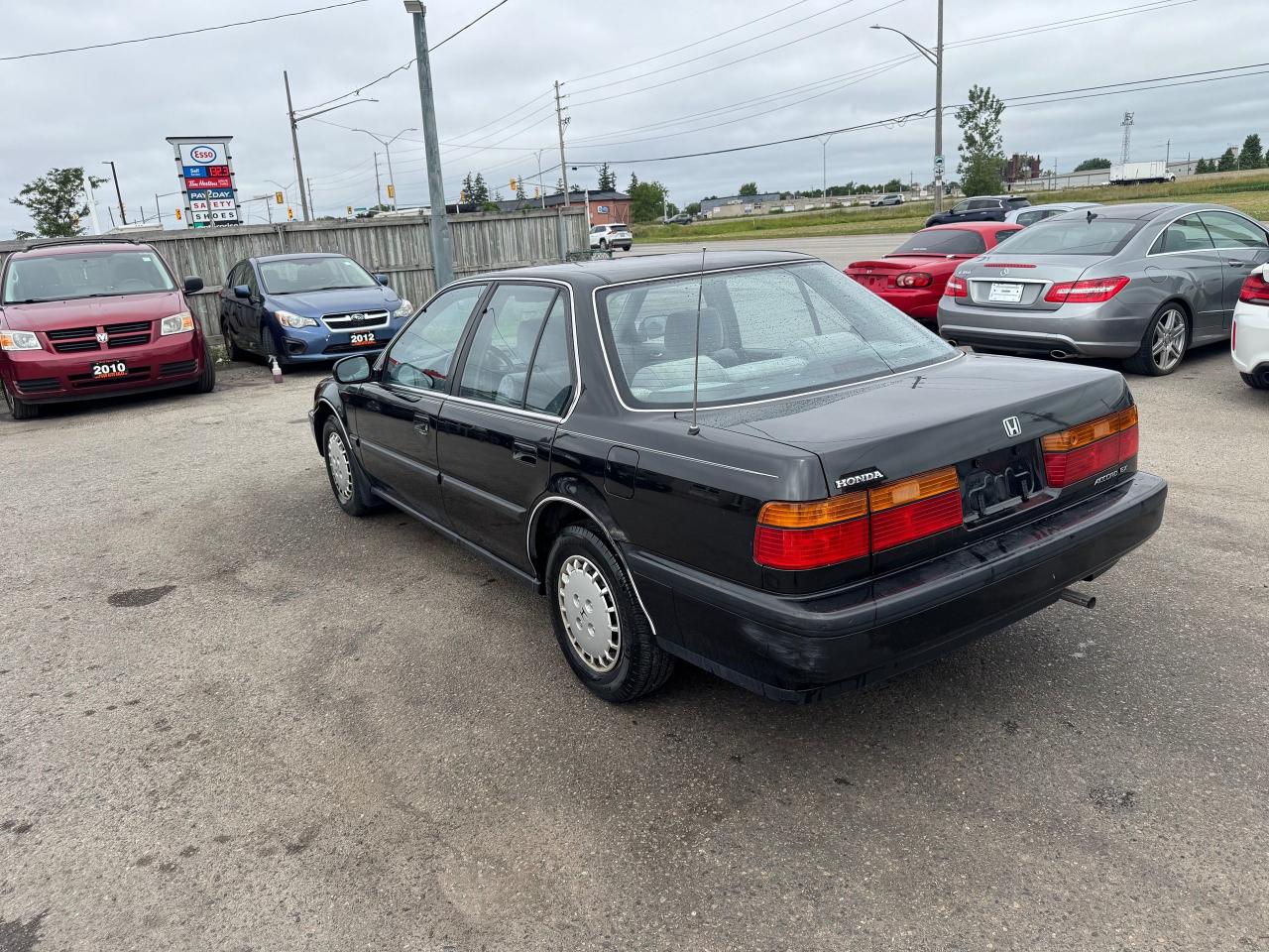 1990 Honda Accord EX, SEDAN, AUTO, 4 CYL, ONLY 170KMS, GREAT SHAPE - Photo #3